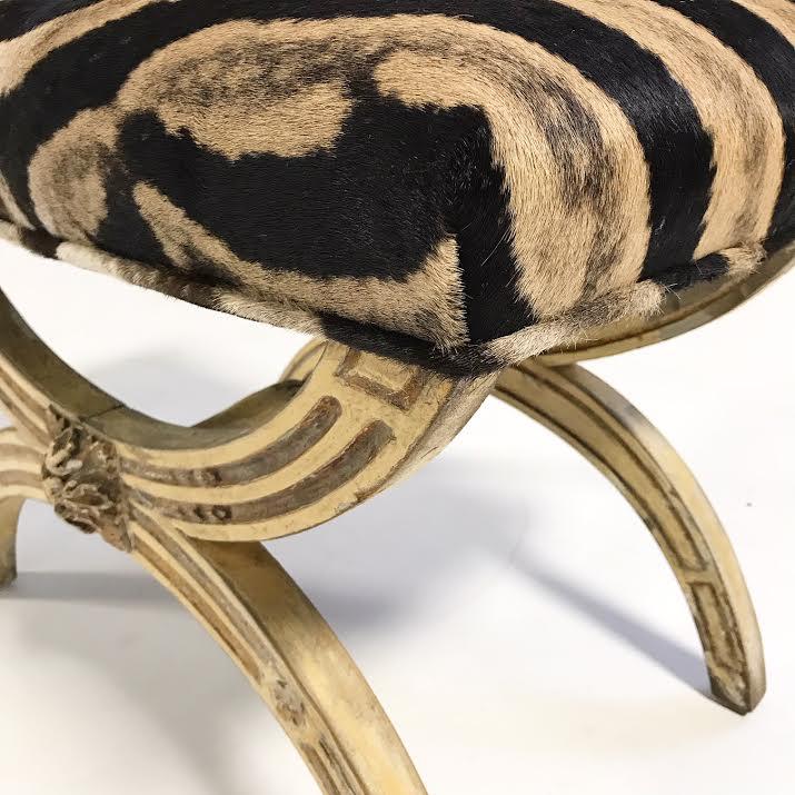 Antique Italian Regency Bench in Zebra Hide - Image 2