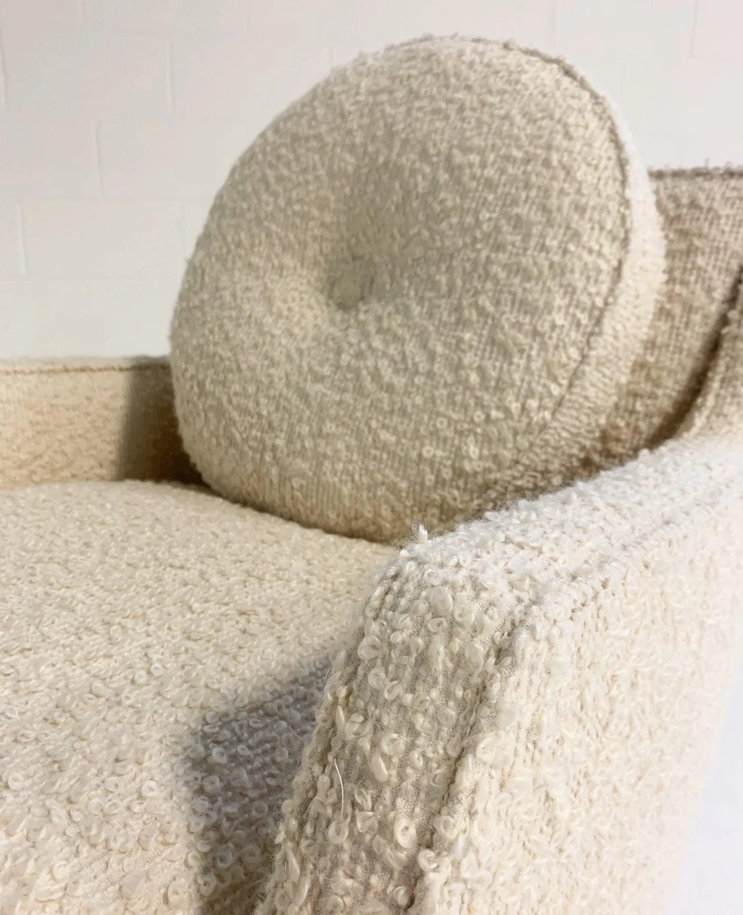 Model 5609 Swivel Lounge Chairs in Schumacher Boucle, Pair - Image 4