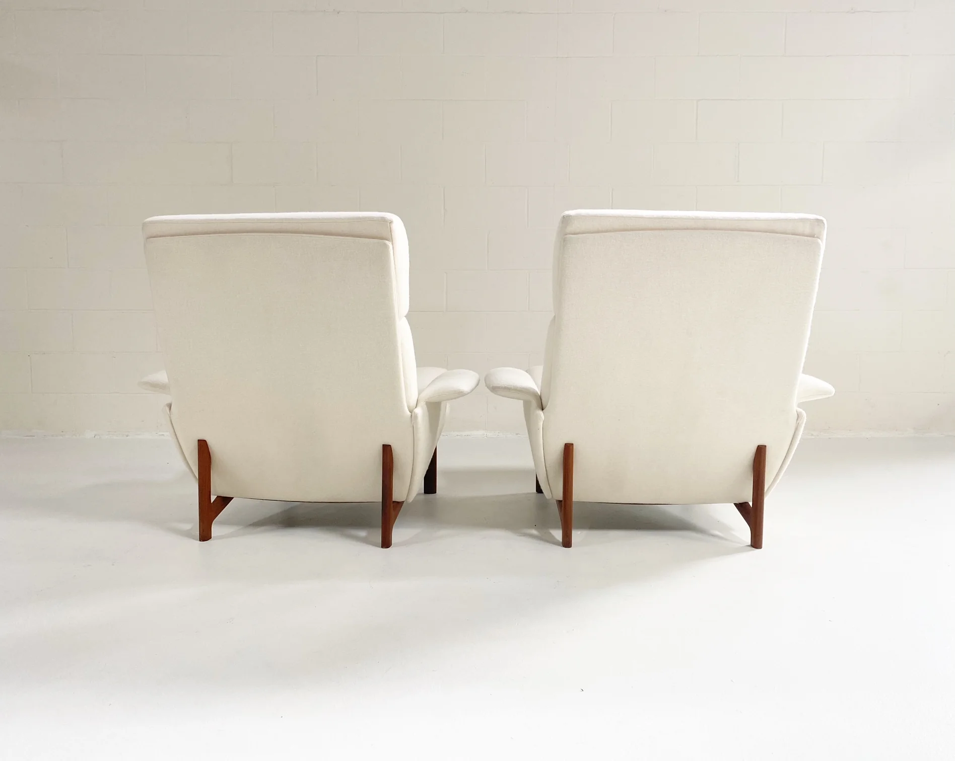 Adam Chairs in Wool Felt, Pair - Image 4