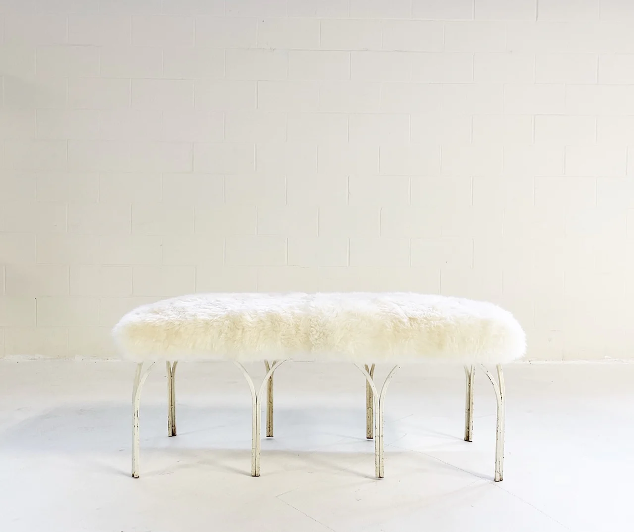 Bench in Brazilian Sheepskin