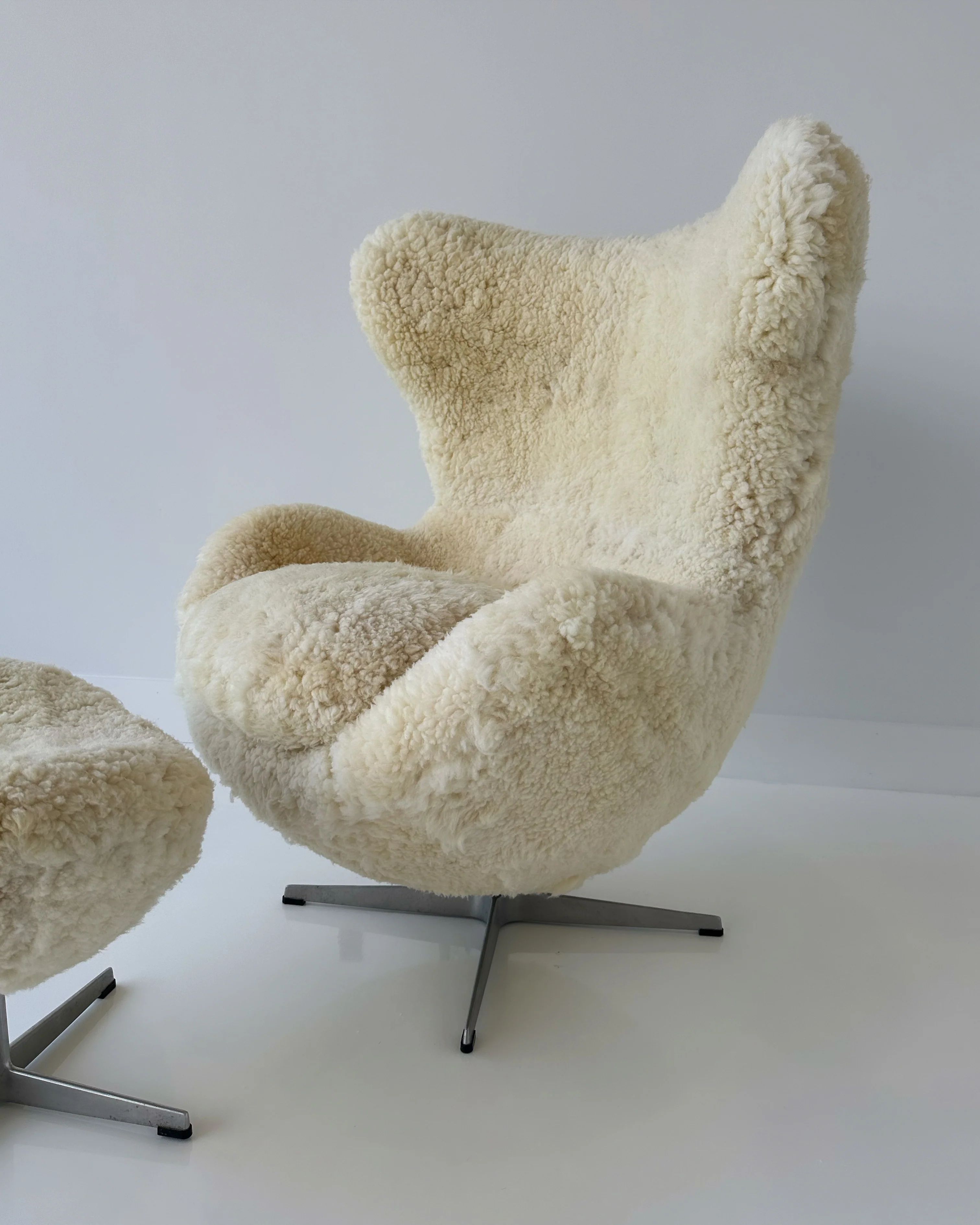 Bespoke Egg Chair and Ottoman in California Sheepskin - Image 3