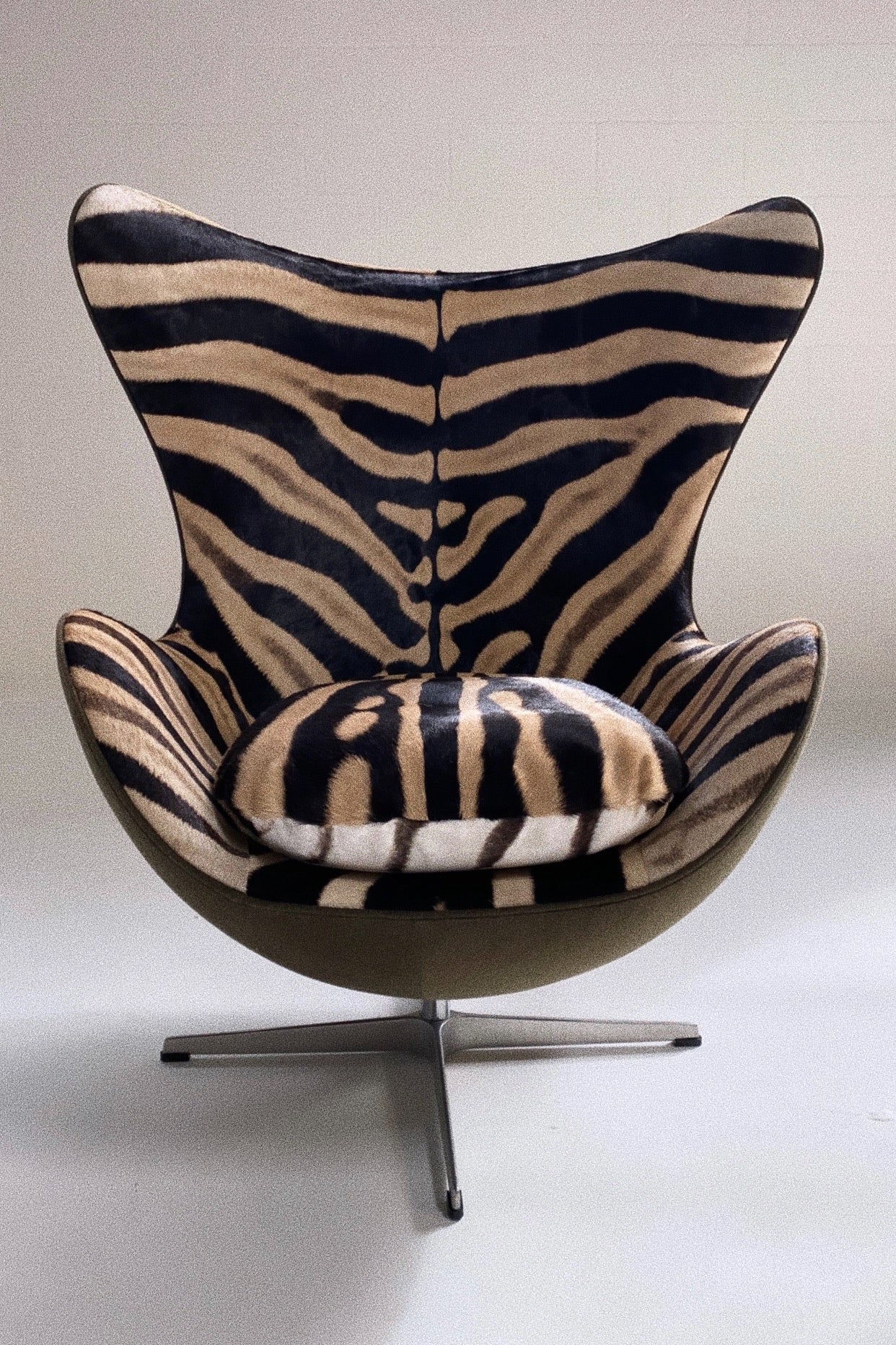 Bespoke Egg Chair and Ottoman in Zebra - Image 14