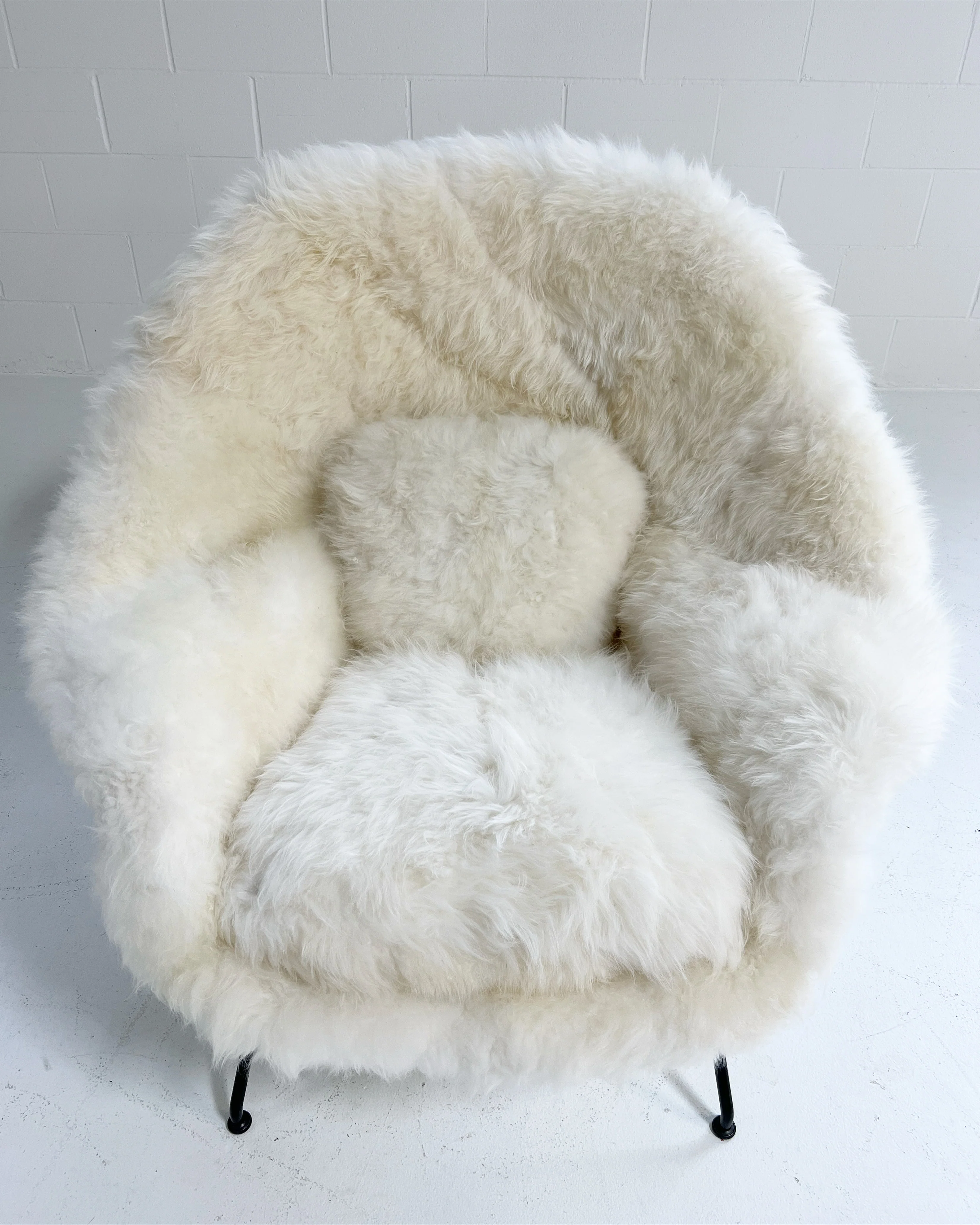 Bespoke Womb Chair and Ottoman in Natural Cashmere - Image 14