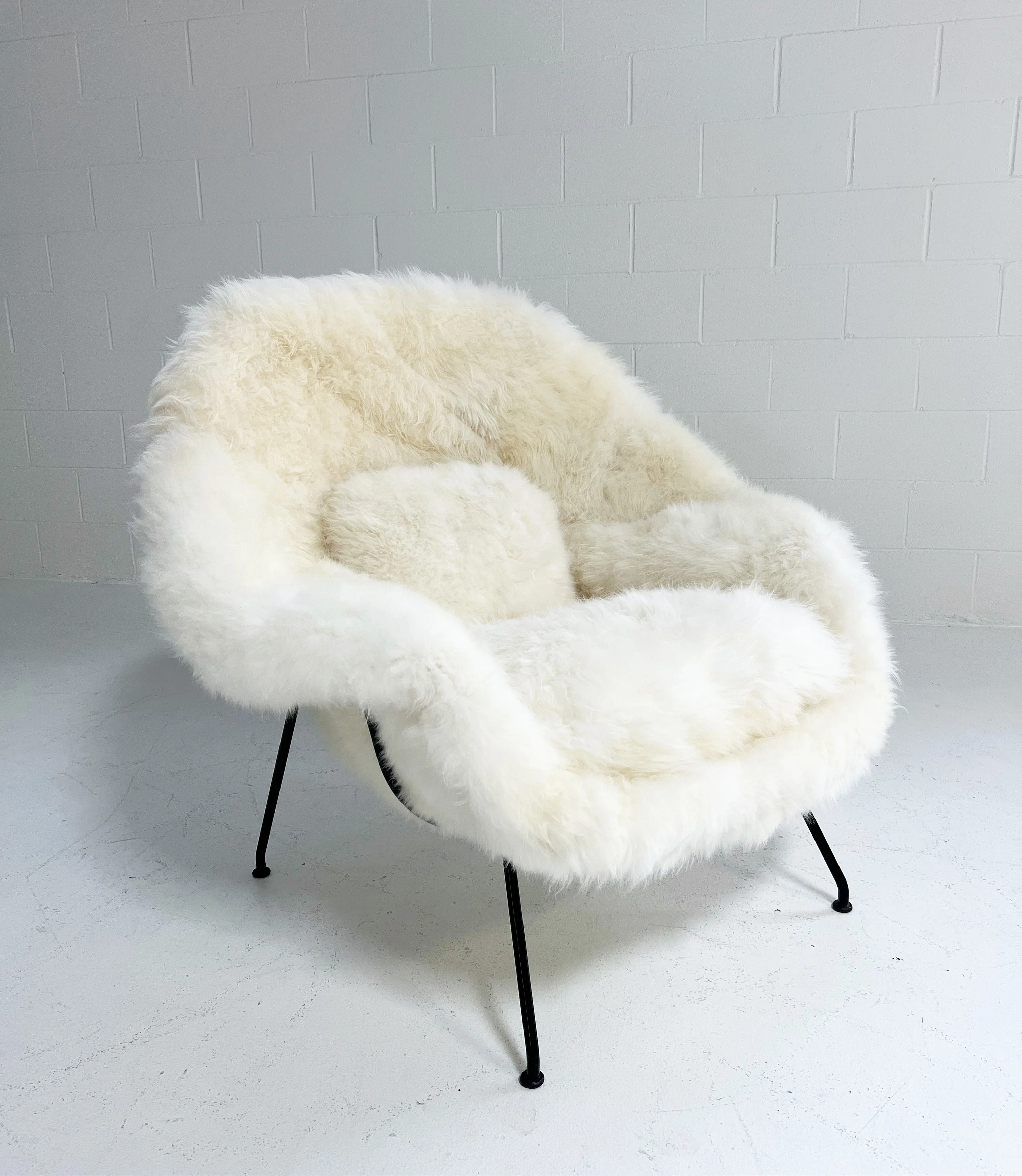 Bespoke Womb Chair and Ottoman in Natural Cashmere - Image 6