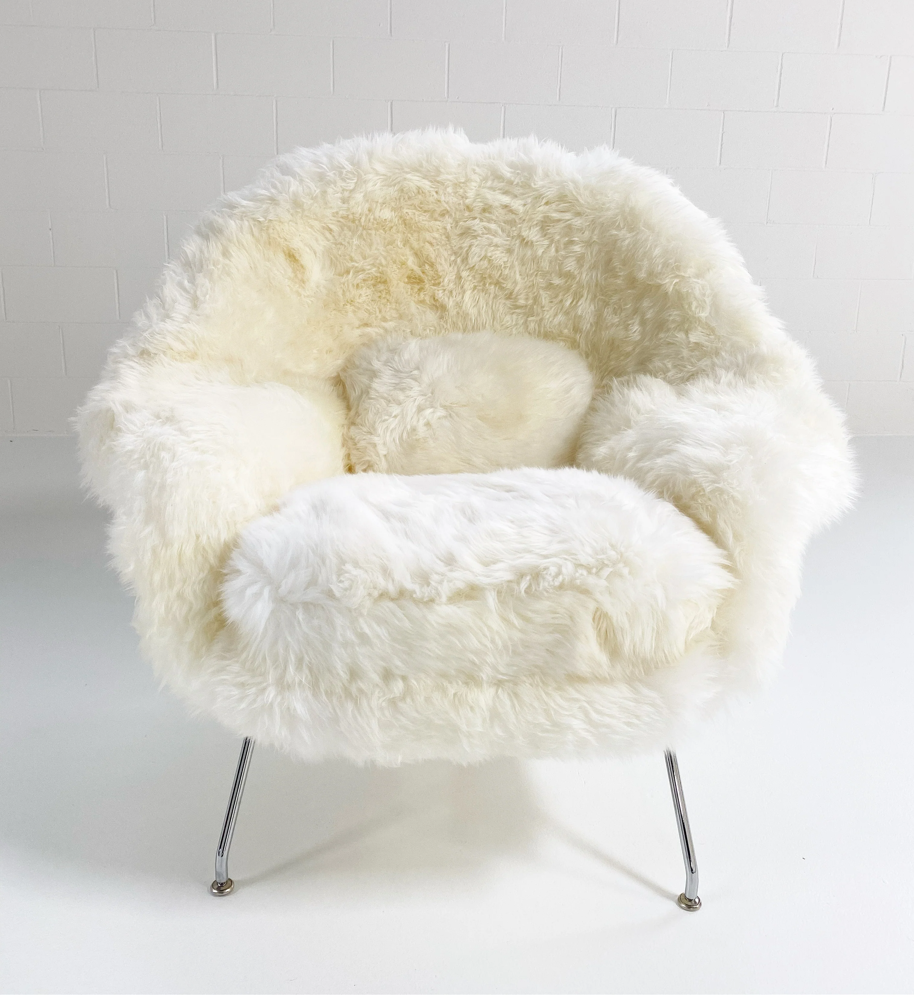 Bespoke Womb Chair and Ottoman in New Zealand Sheepskin - Image 3