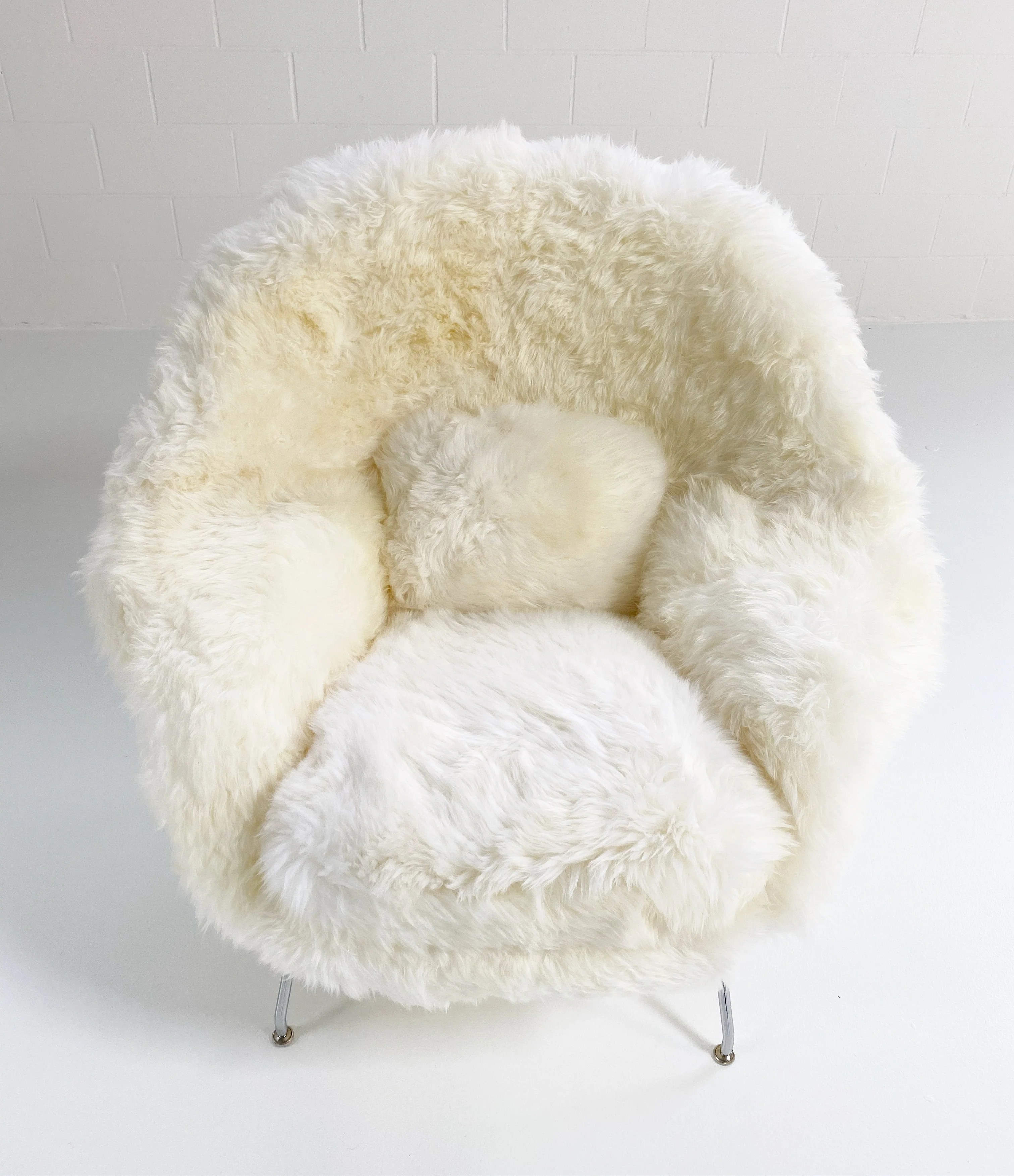 Bespoke Womb Chair and Ottoman in New Zealand Sheepskin - Image 7