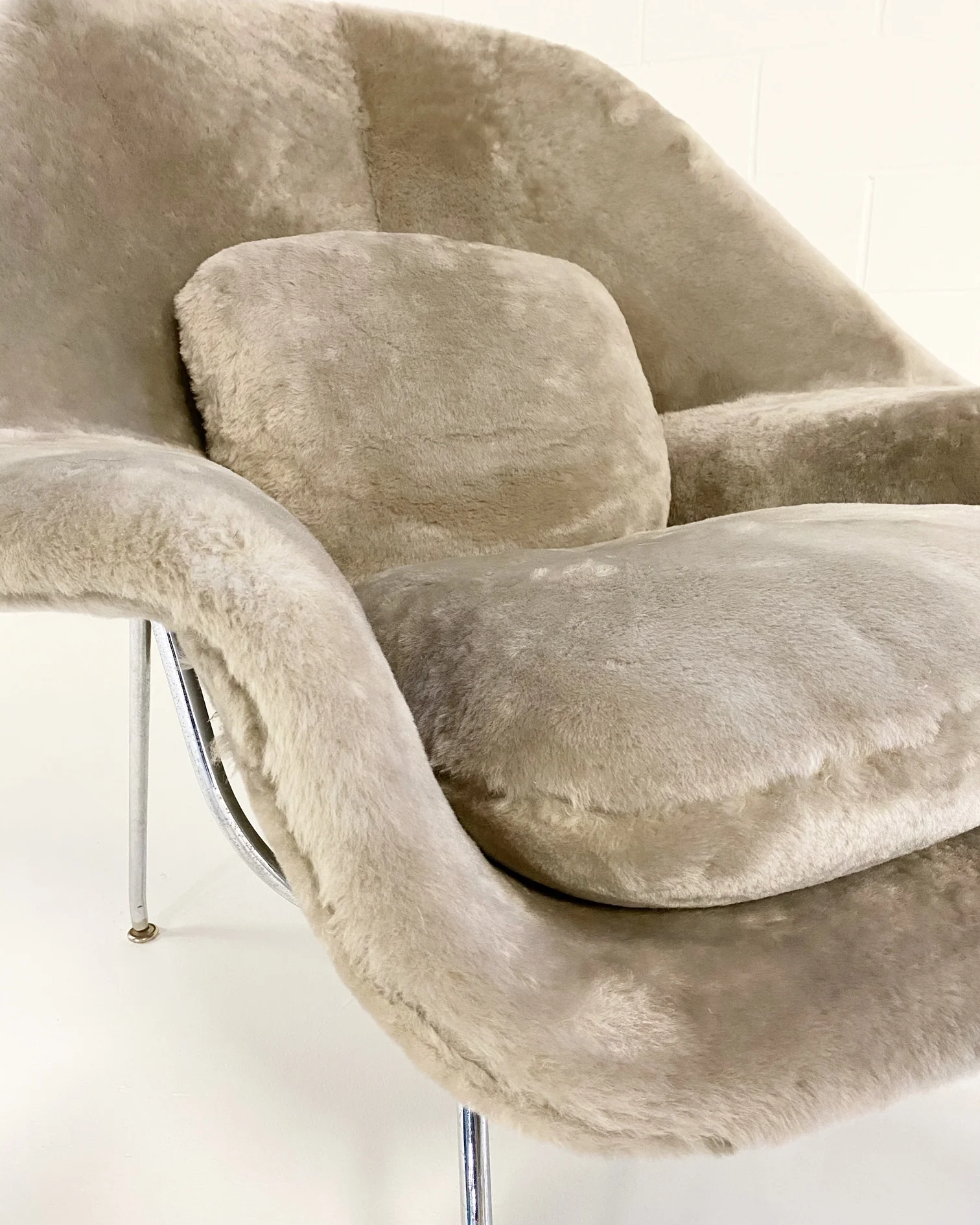 Bespoke Womb Chair and Ottoman in Shearling - Image 11