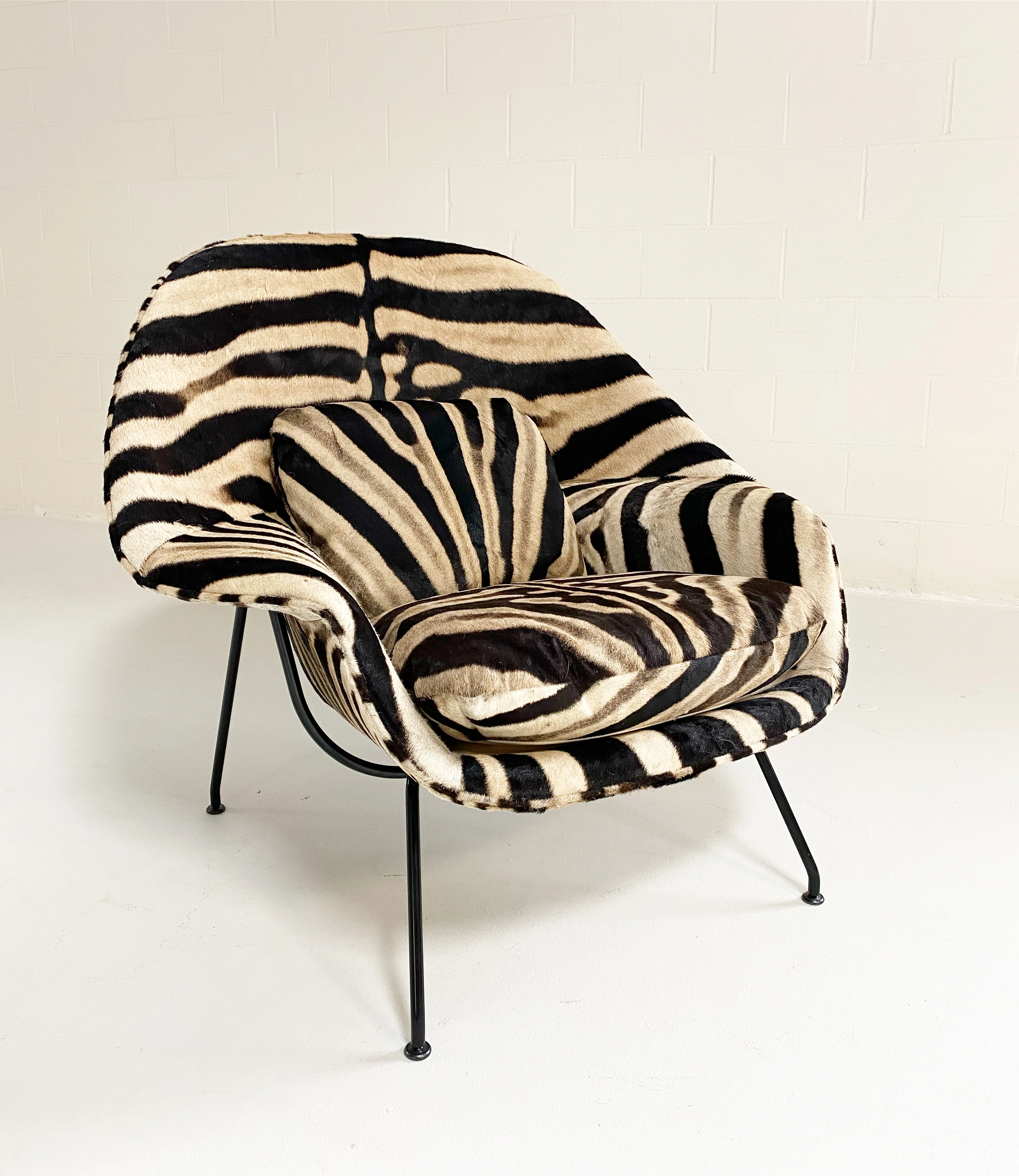 Bespoke Womb Chair and Ottoman in Zebra Hide - Image 3