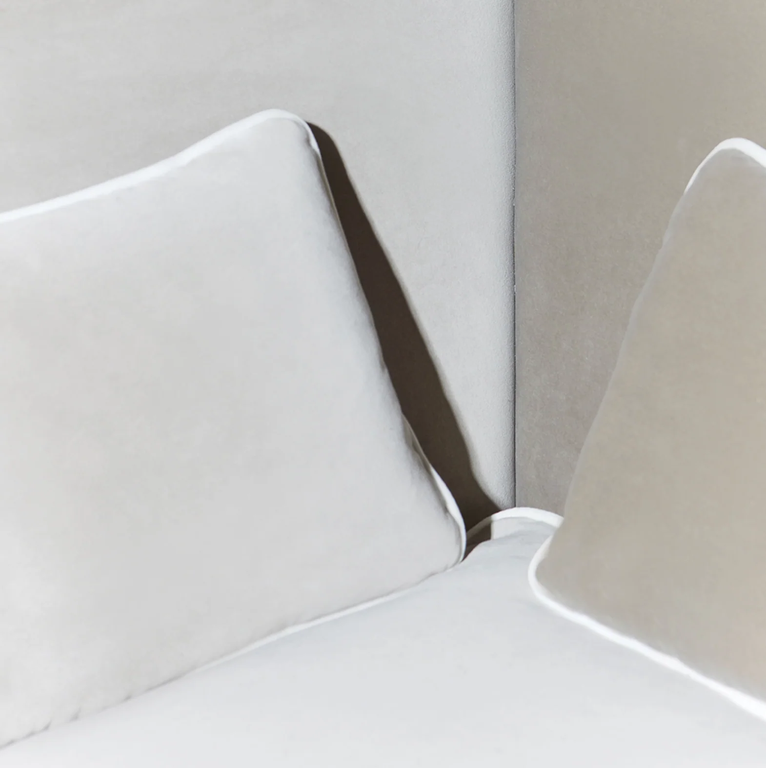 Beverly Sofa - Corner - Image 4