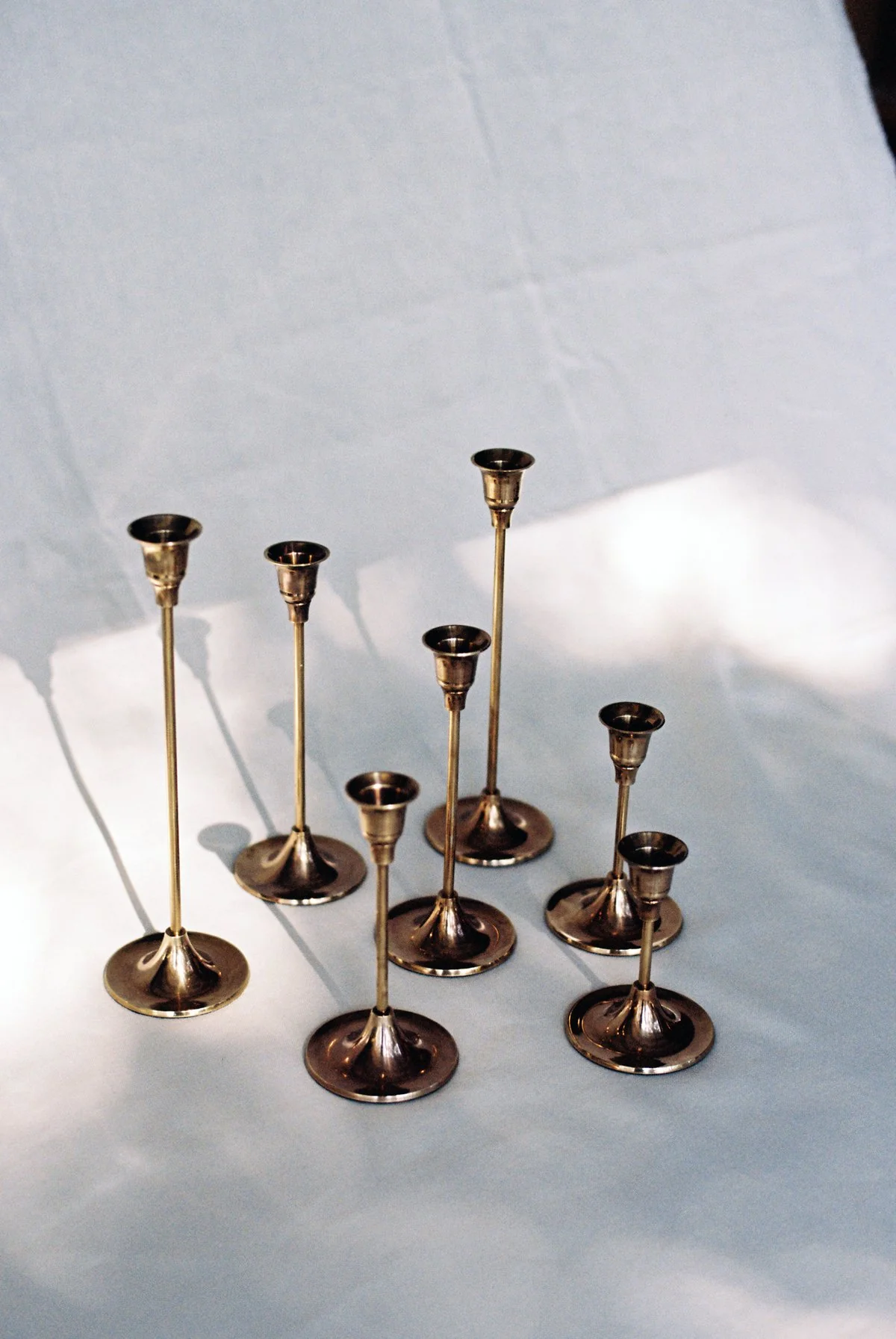 Candlesticks of Various Sizes, Set of 7 - Brass - Image 8