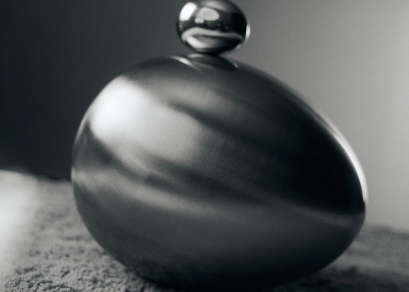 Brass Egg Paperweight - Image 17