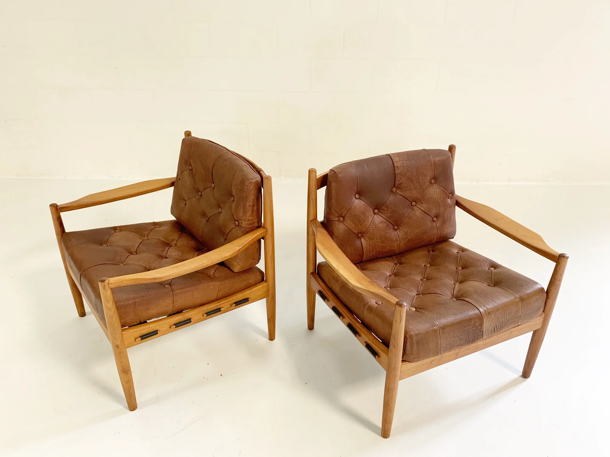 Lacko Lounge Chairs in Buffalo Hide - Image 2