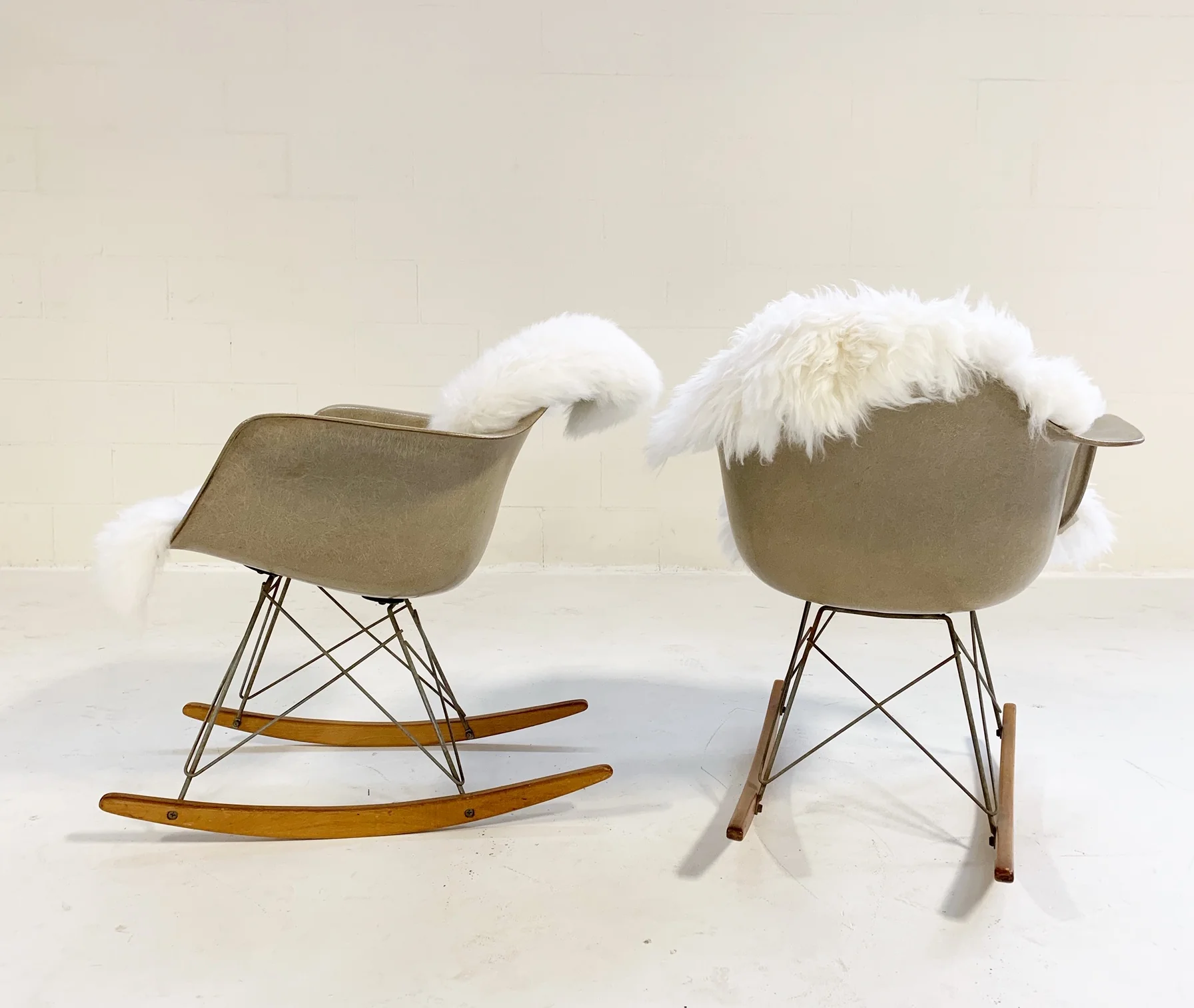 RAR Rocking Chairs, pair - Image 6