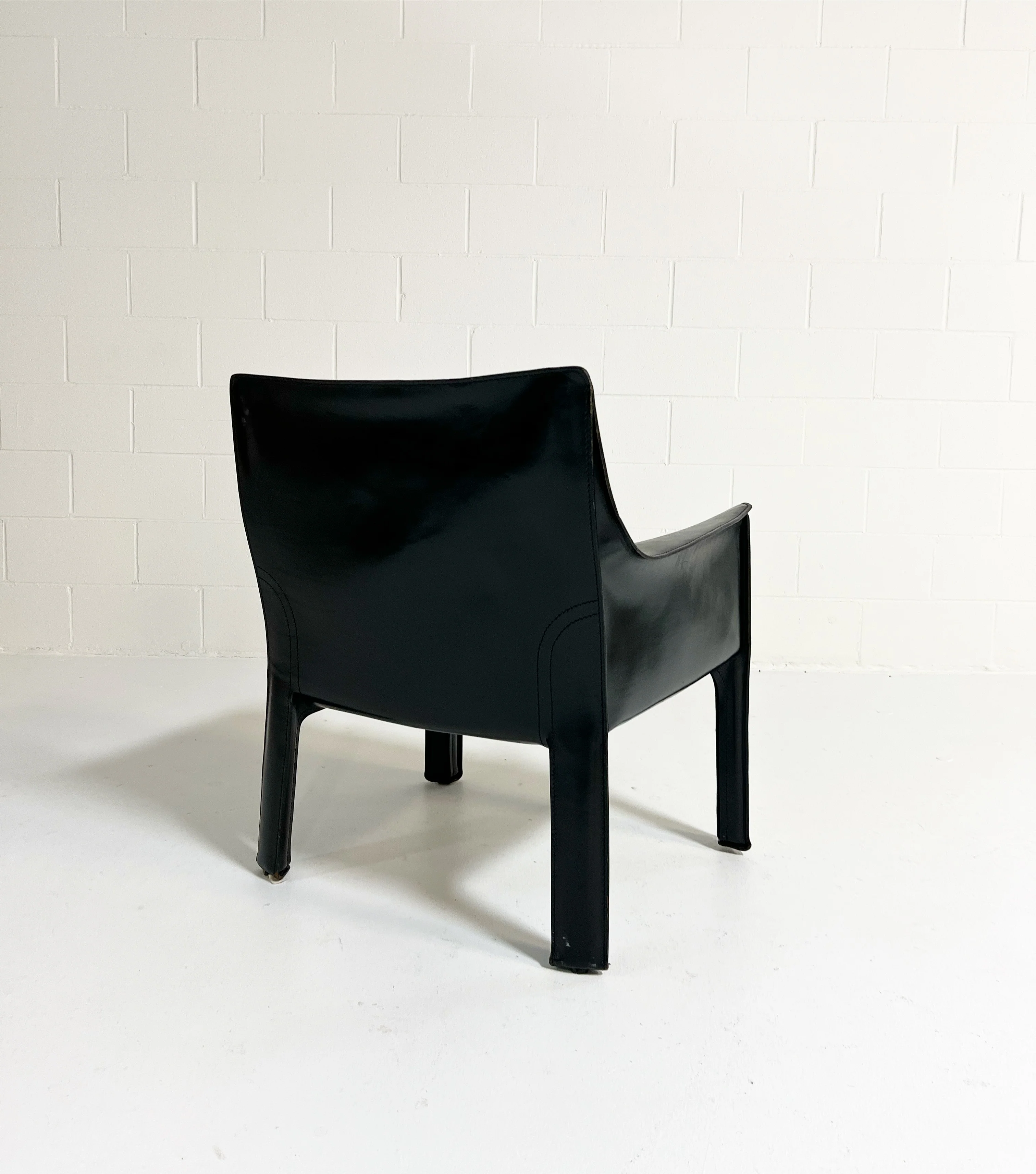 Cab Lounge Chair - Image 5