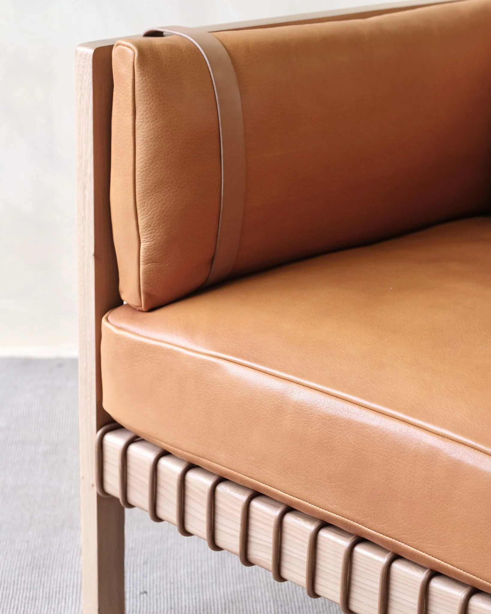Cadre Club Chair - Image 2