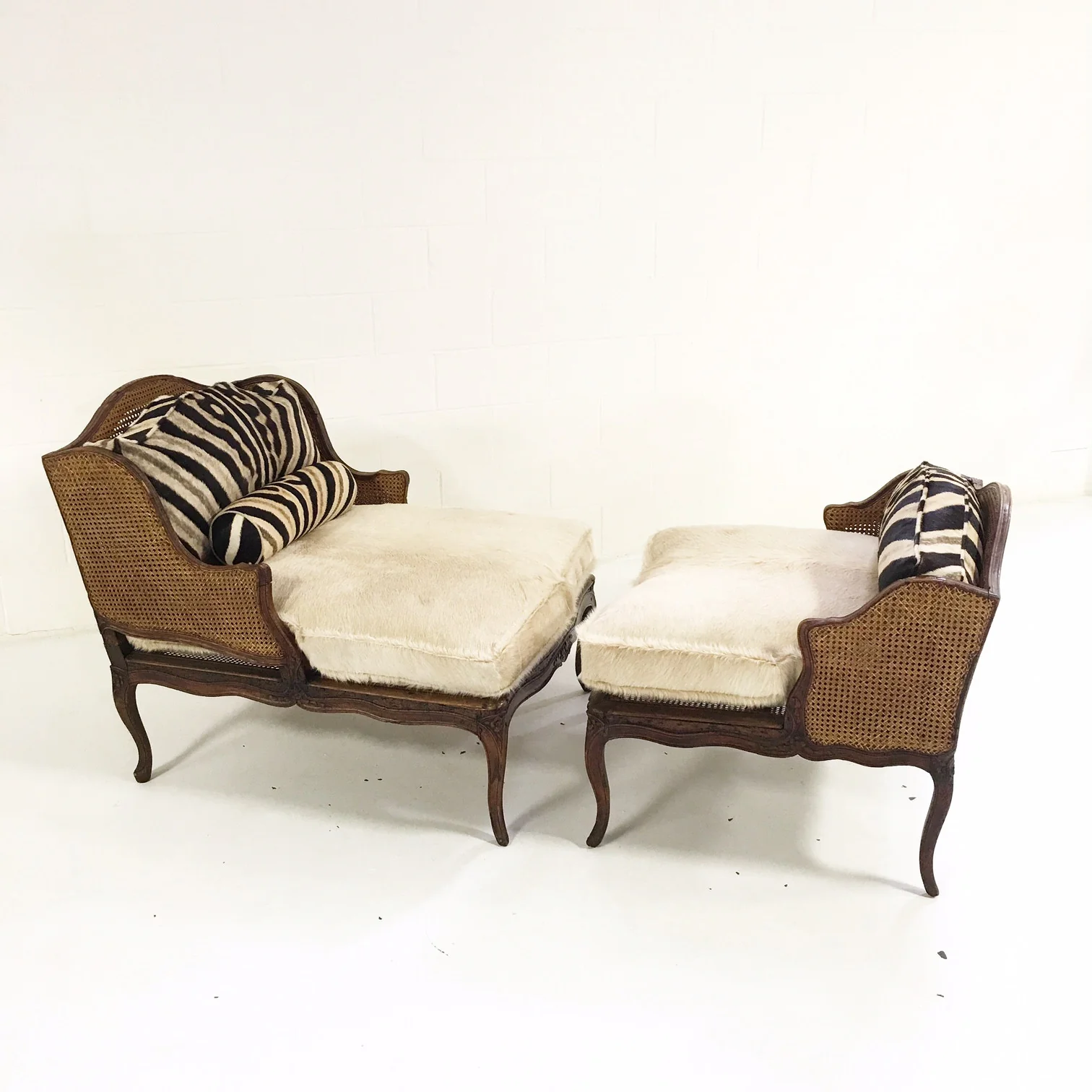 Antique Louis XV Two-Piece Duchesse Brisee - Image 3