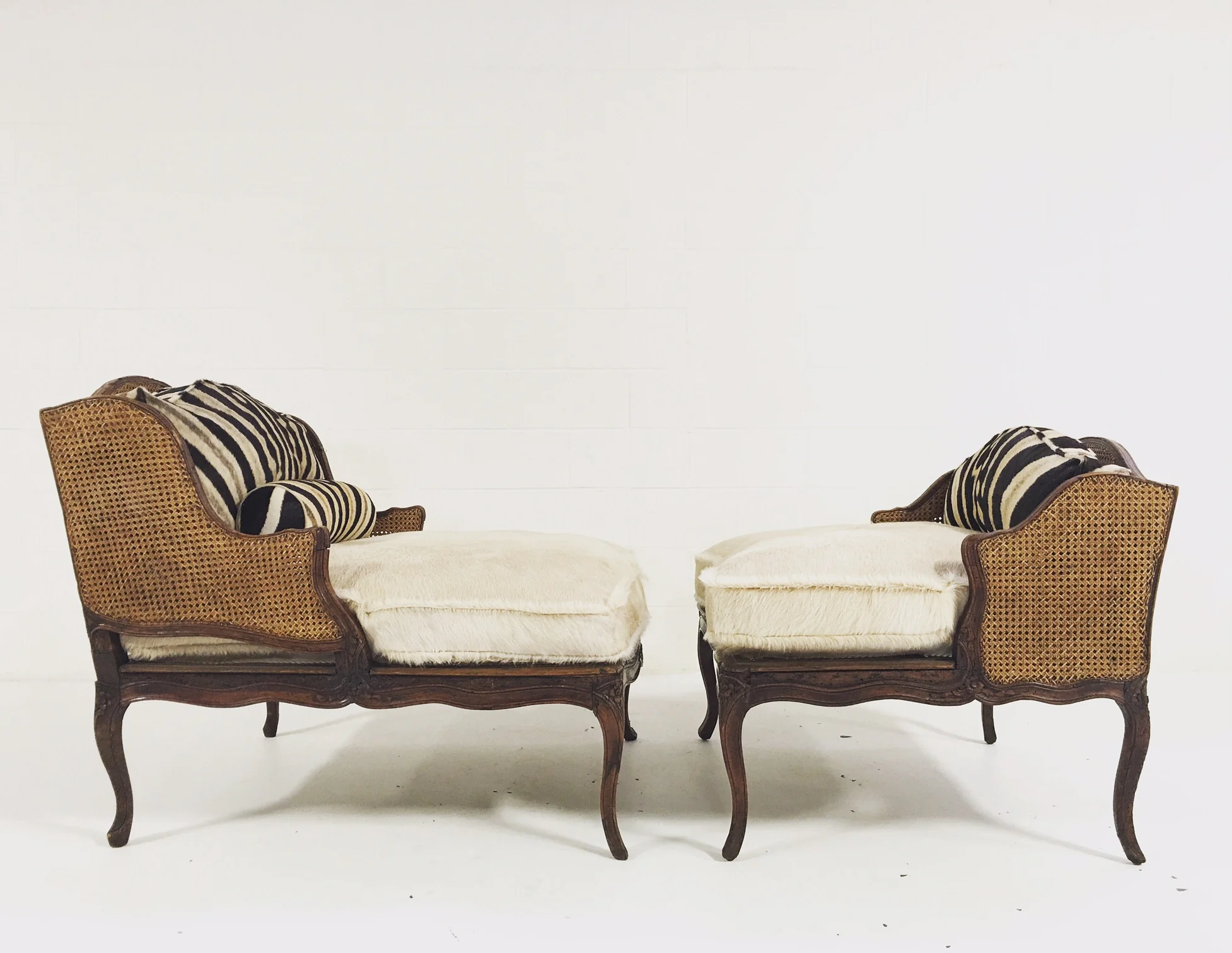 Antique Louis XV Two-Piece Duchesse Brisee - Image 4