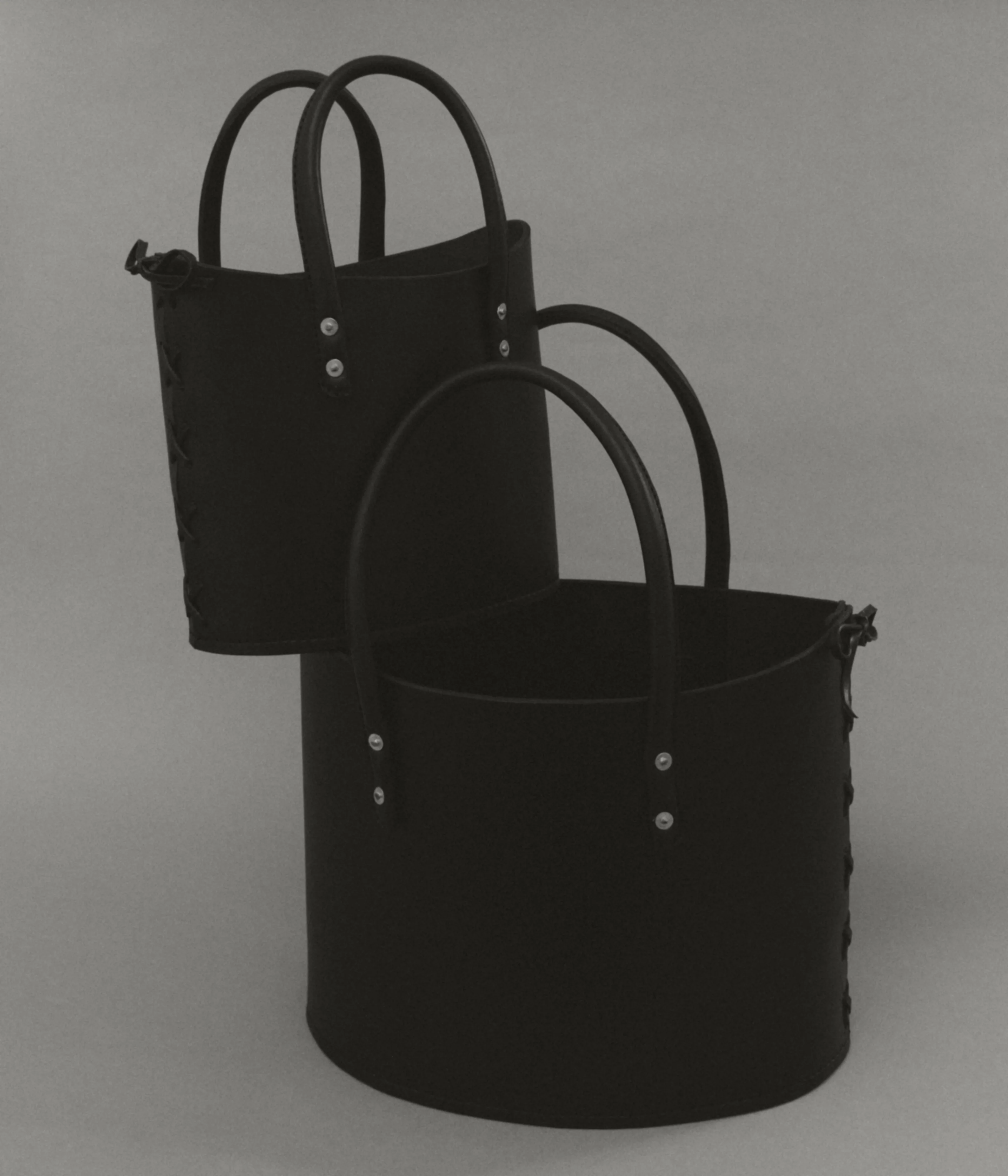 Canoe 10.5 Bag, Black - Image 8