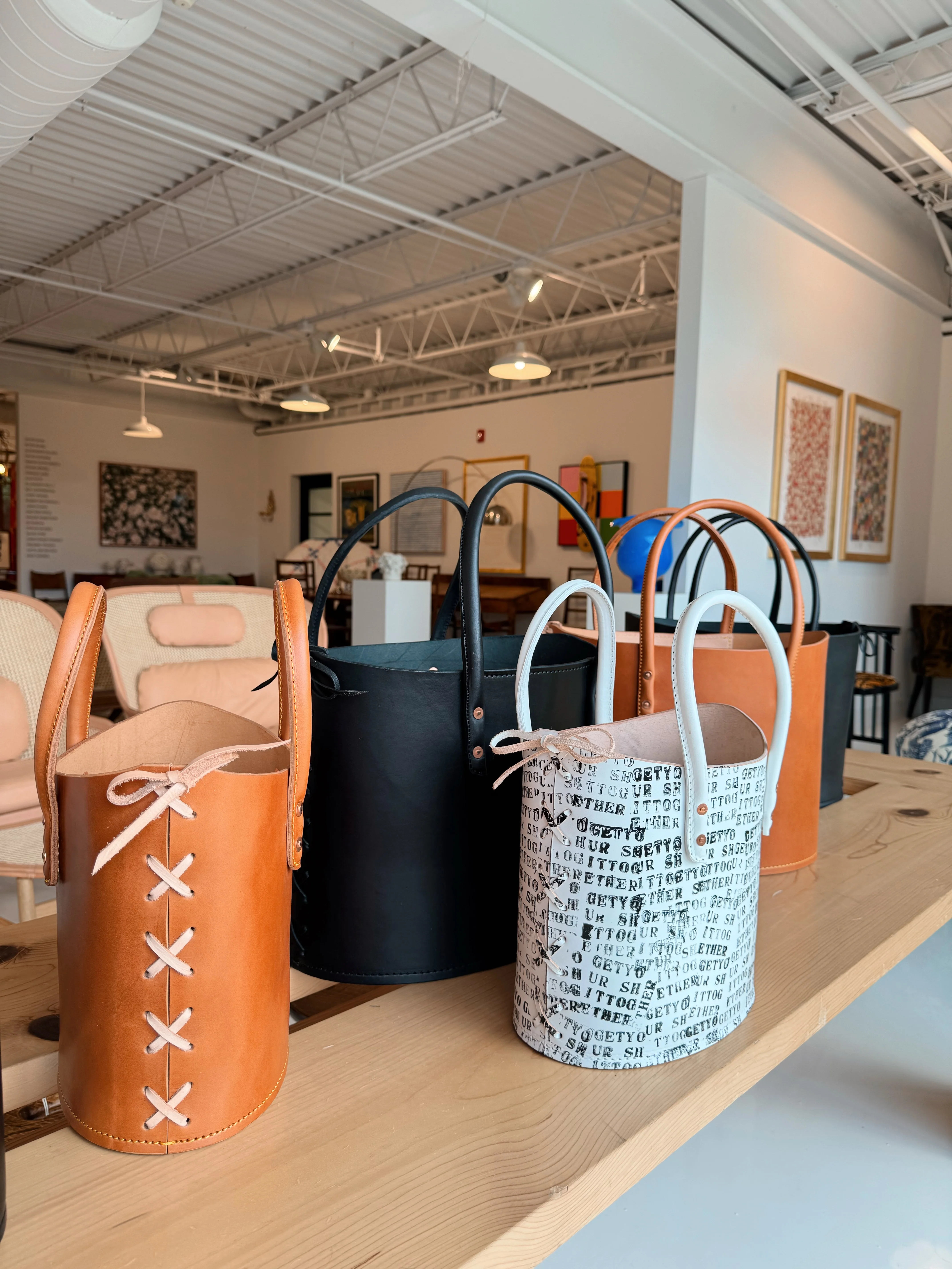 Canoe 10.5 Bag, One-of-a-Kind - Image 7
