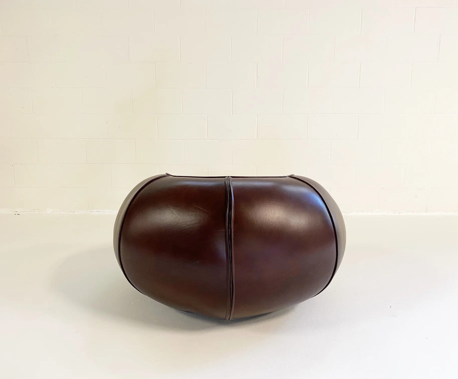 The 5501 "Il Duomo" Lounge Chair - Image 12