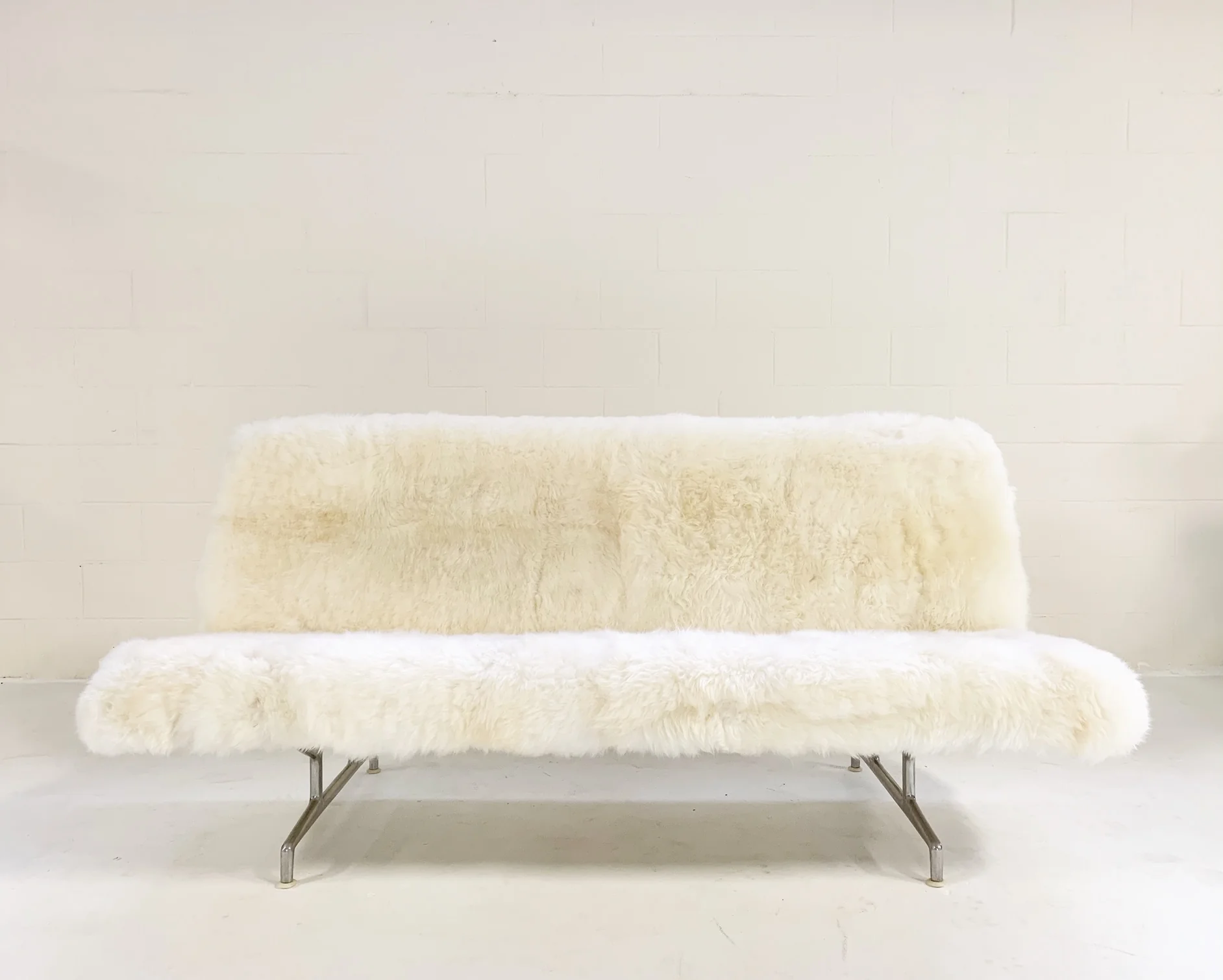 Model 3473 Sofa in Brazilian Sheepskin