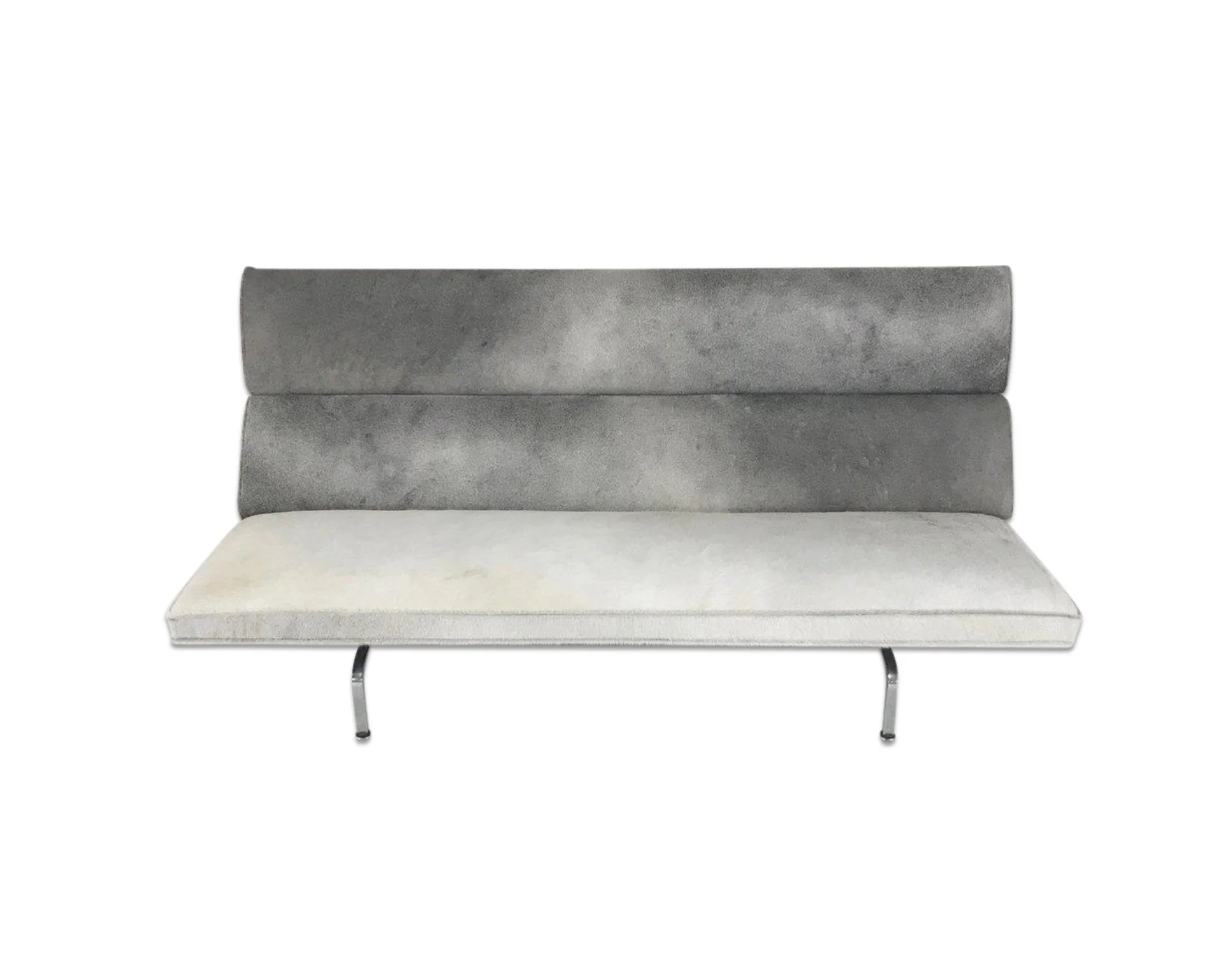 Compact Sofa in Brazilian Cowhide - Image 9