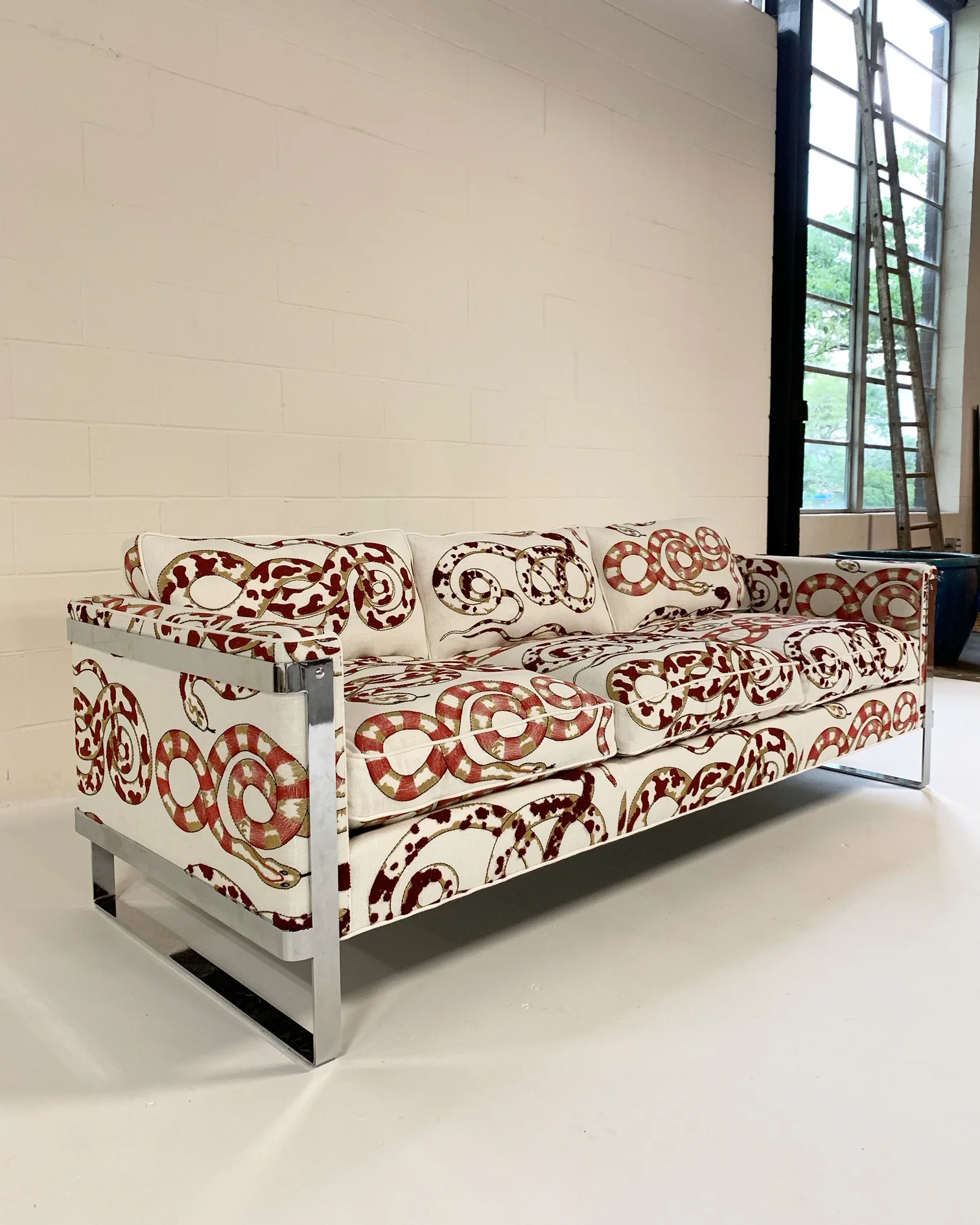 Chrome Sofa in Pierre Frey Venimeuses - Image 4