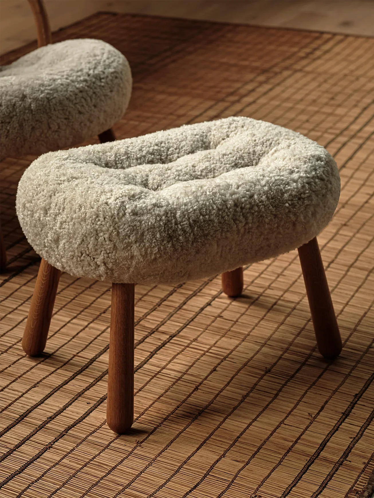Clam Stool | Moonlight - Image 4