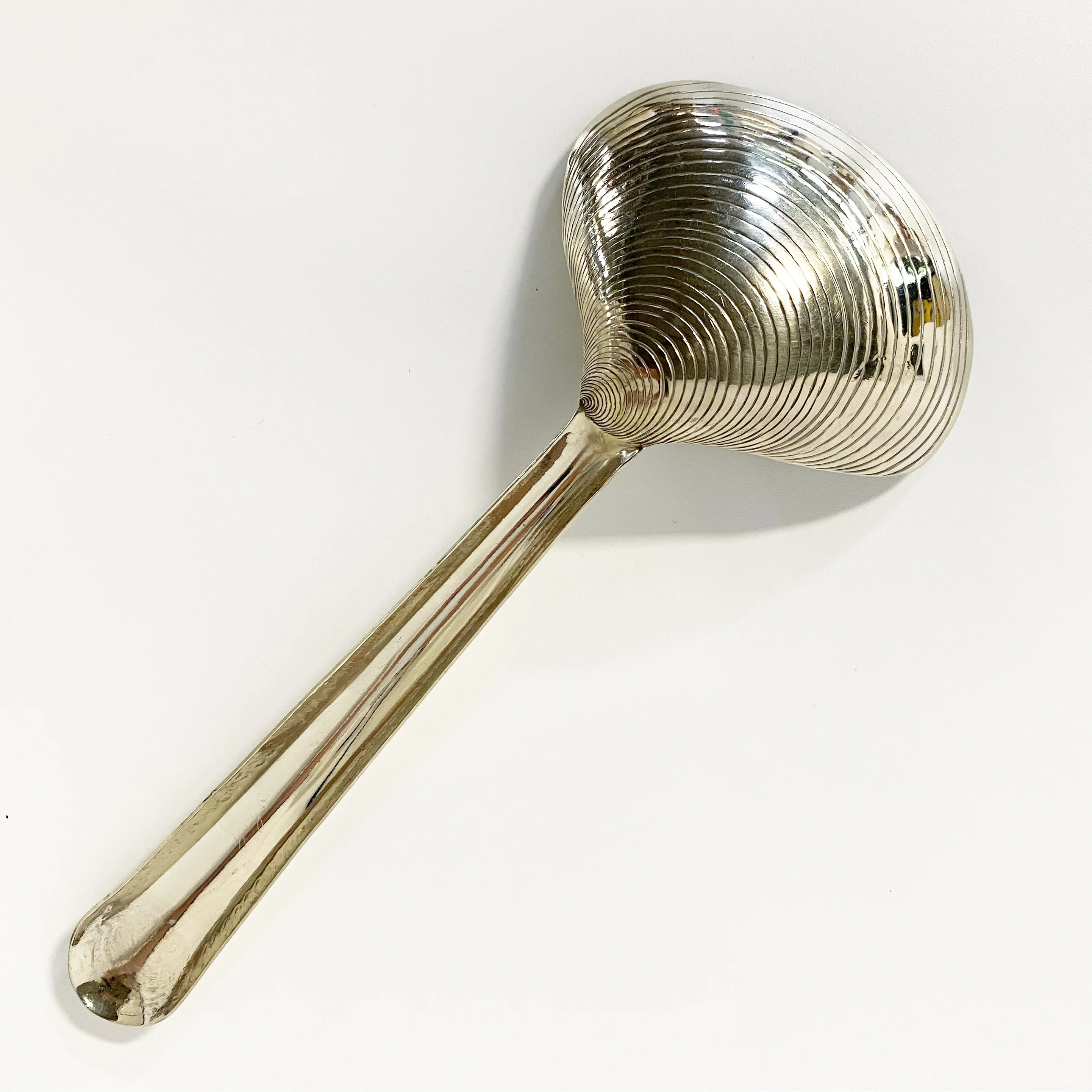 Clam Shell Spoon - Image 8