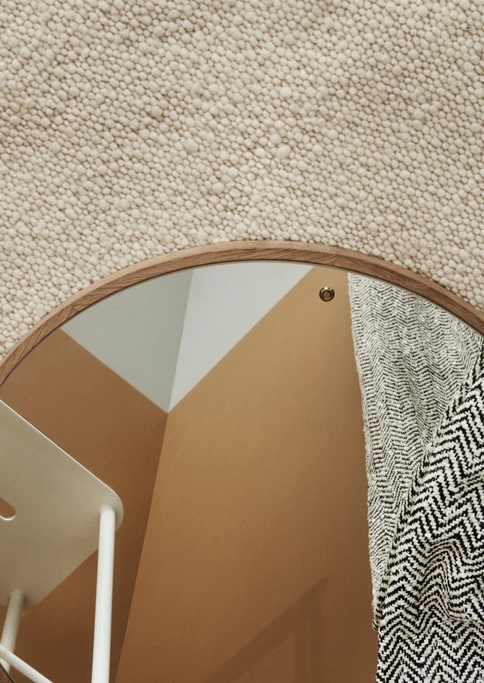 CM-1 Circle Mirror | Natural Oak | Large - Image 2