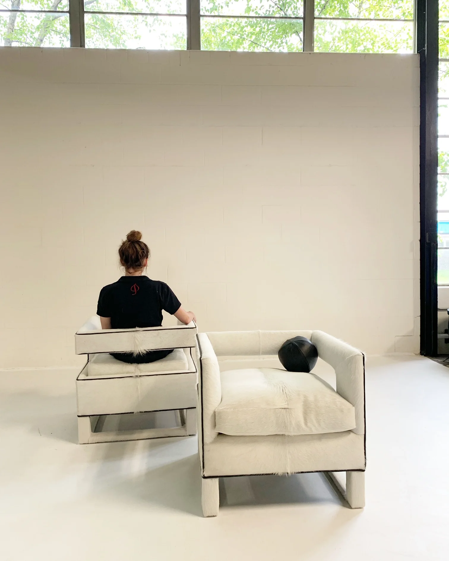 Cube Chairs in Brazilian Cowhide, pair - Image 9