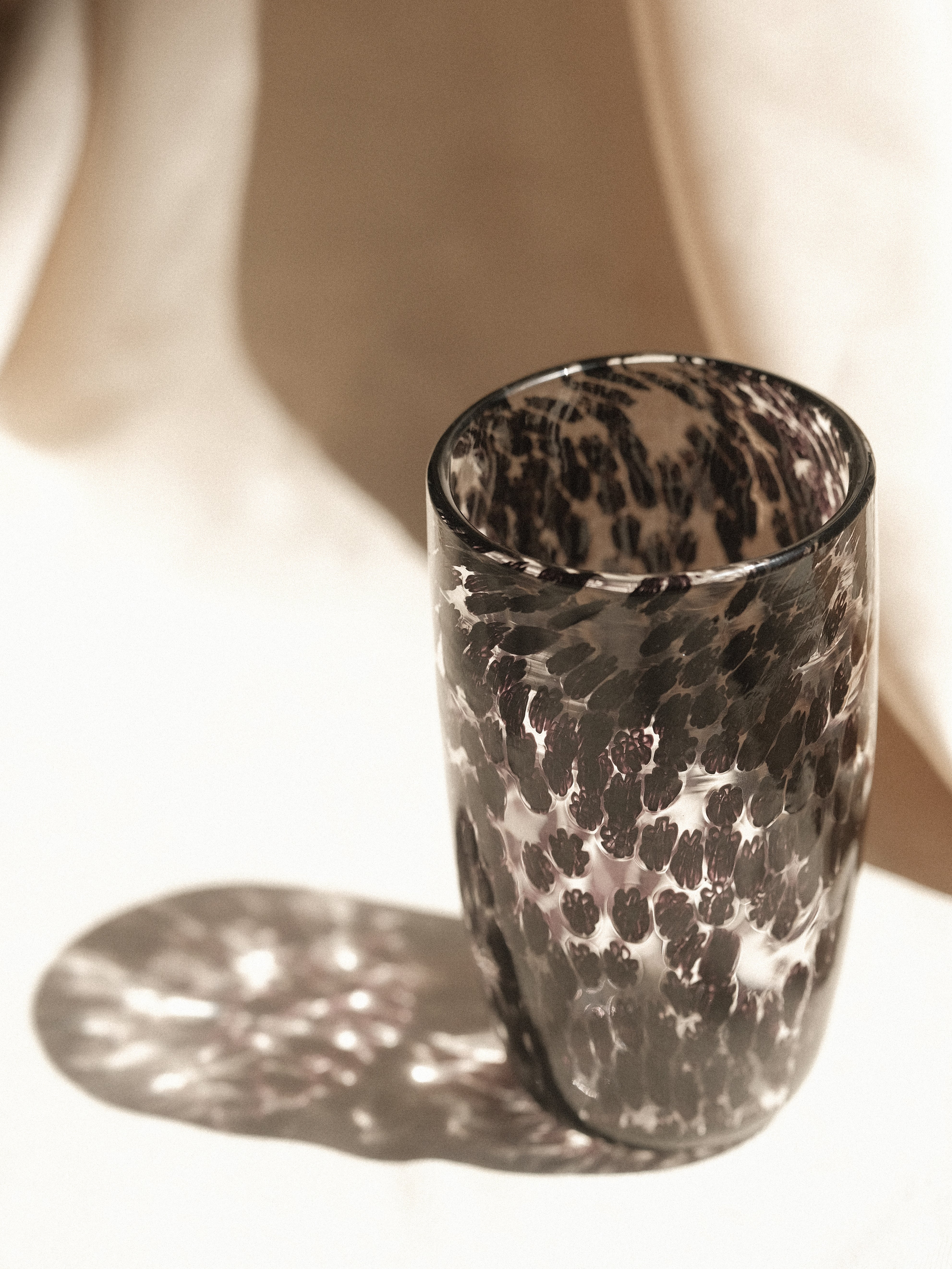 Daisies Vase - Image 6