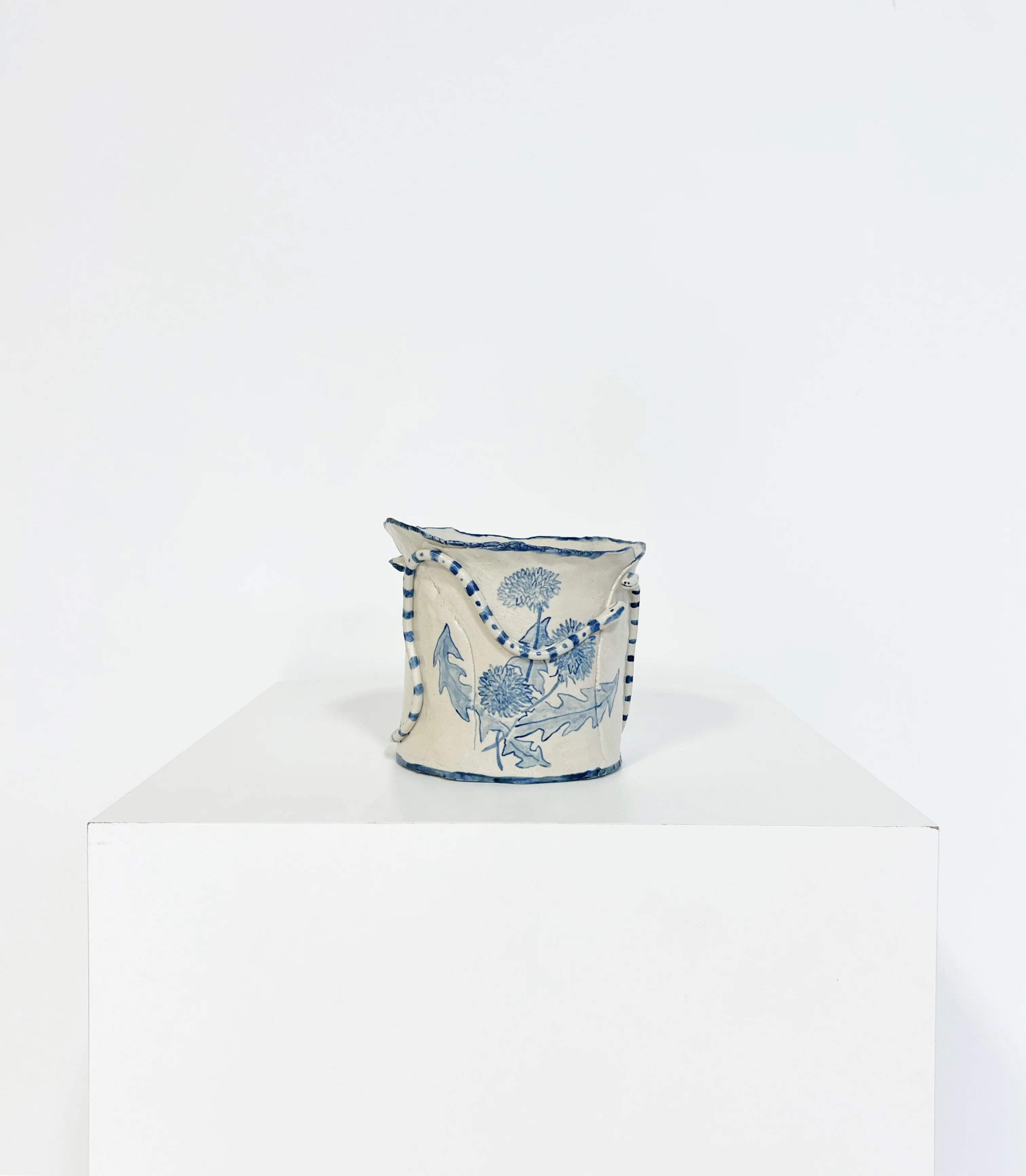 Dandelion Rendezvous Vase - Image 5