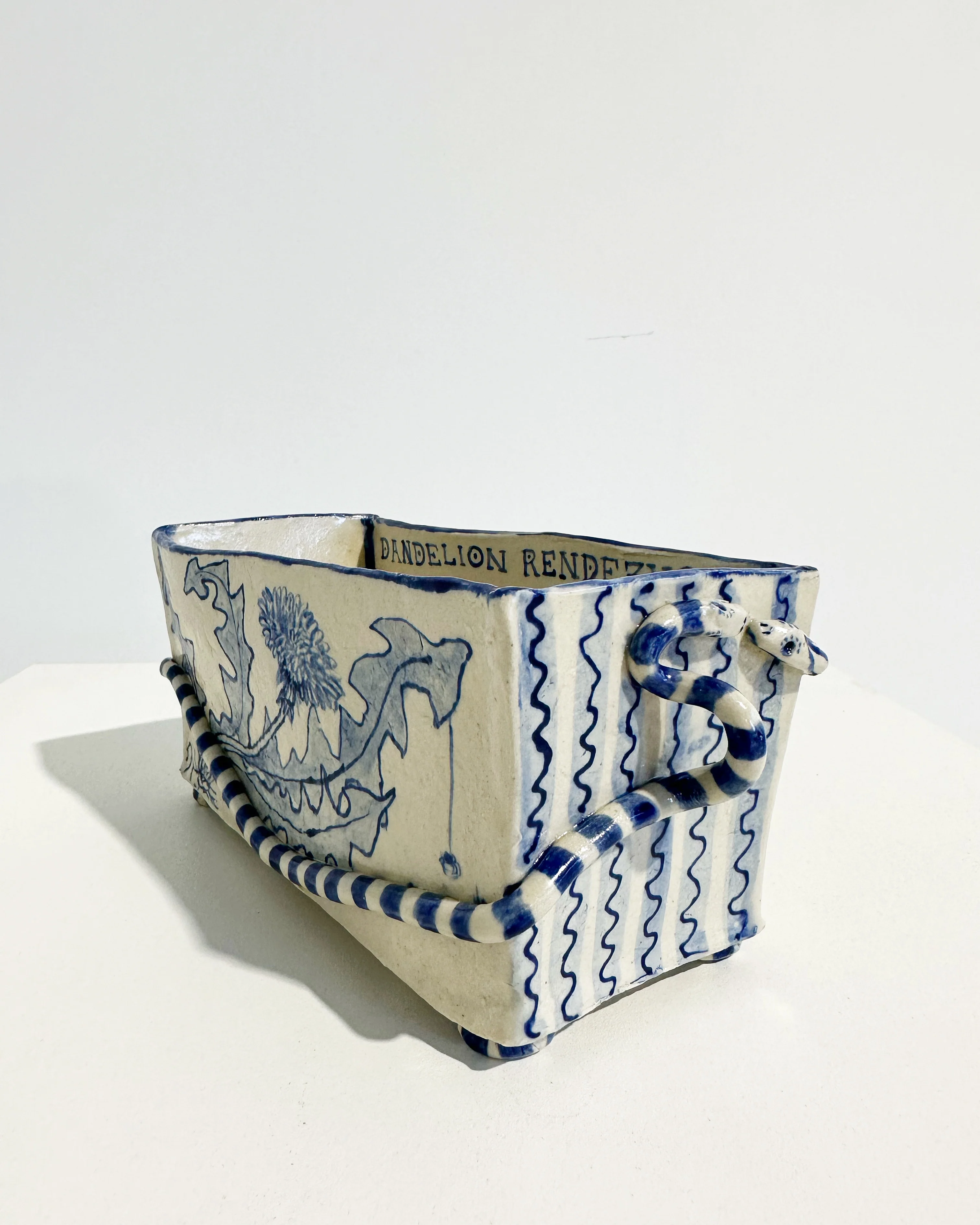Dandelion Rendezvous Vase - Image 3