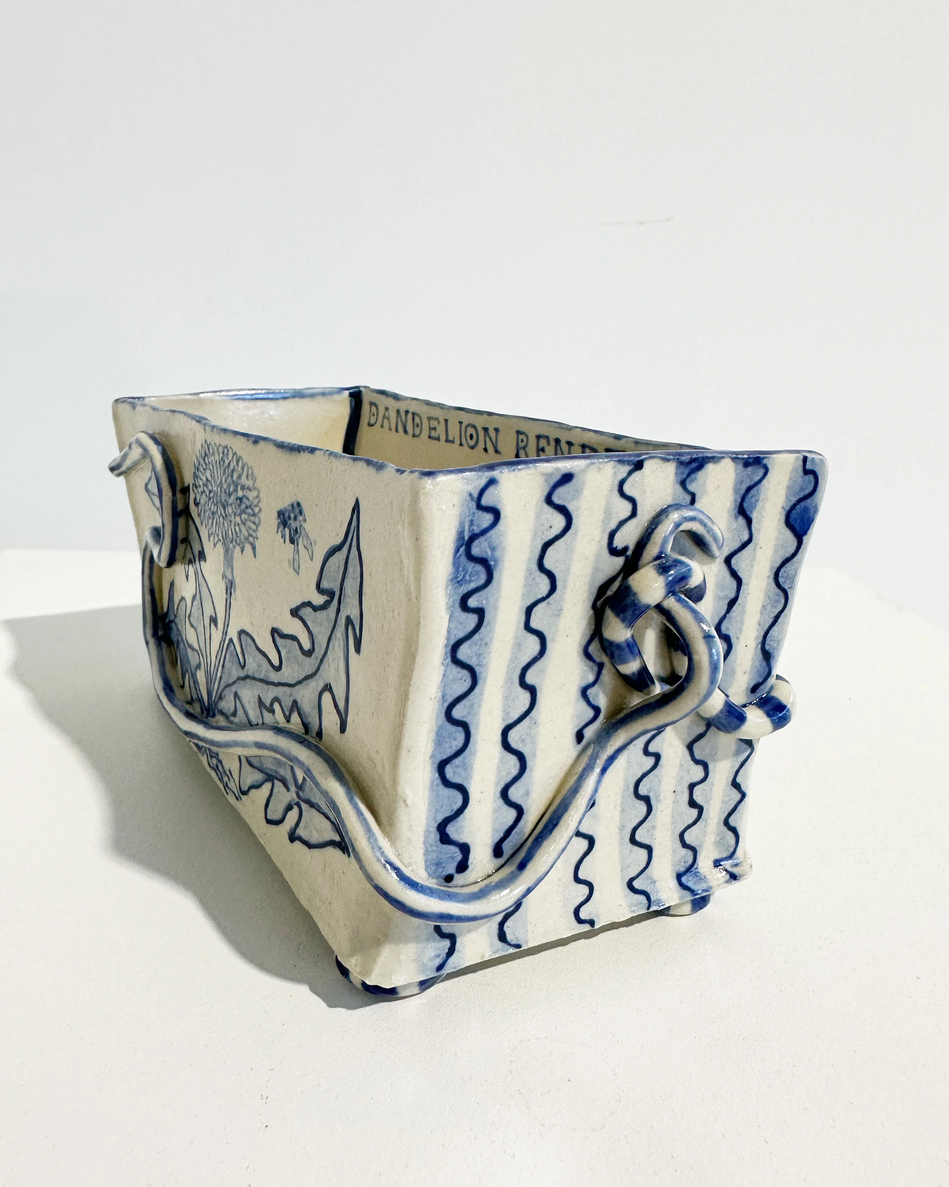 Dandelion Rendezvous Vase - Image 6