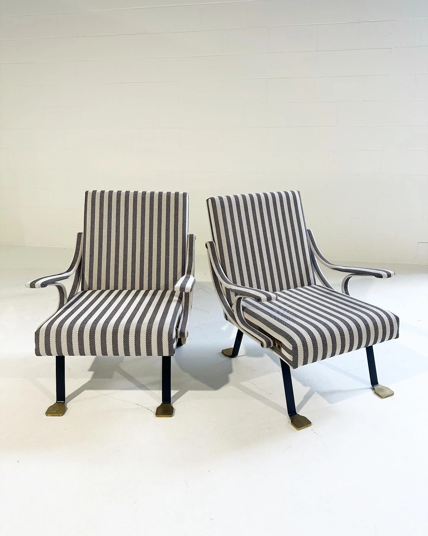 Digamma Lounge Chairs in Dedar Cotton Twill, Pair - Image 4