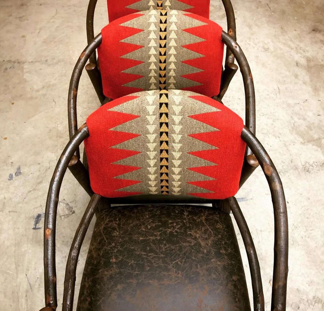 Double Hoop Chair - Image 3