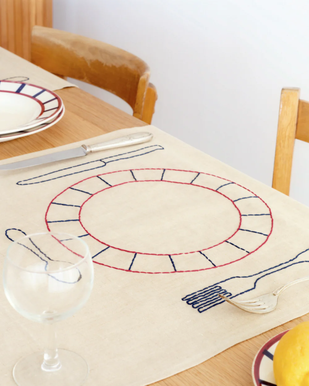 Double Placemats Assiettes Béarn - Navy and Burgundy - Image 3
