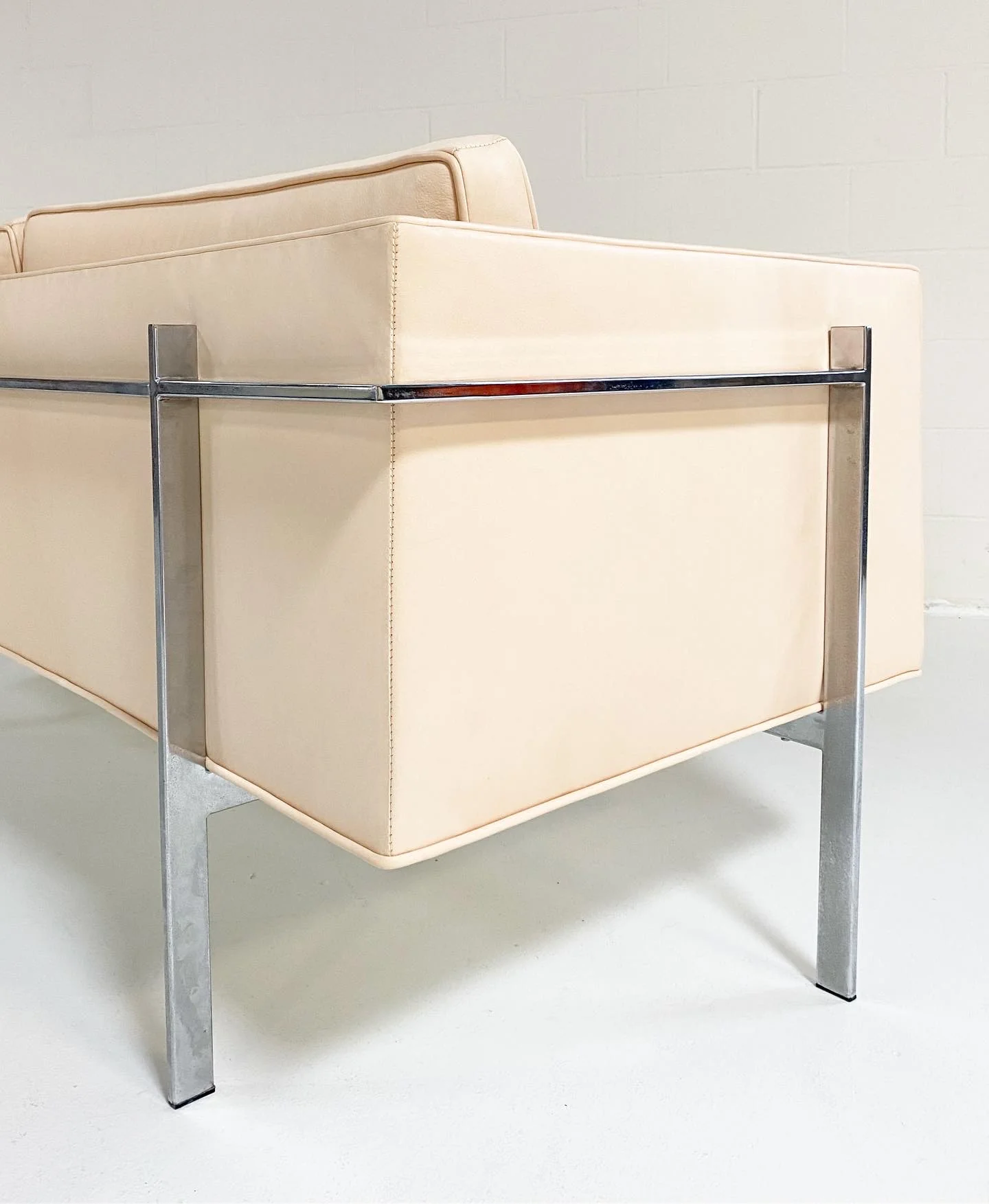 Drop In Sofa in Vegetable Tanned Leather - Image 8