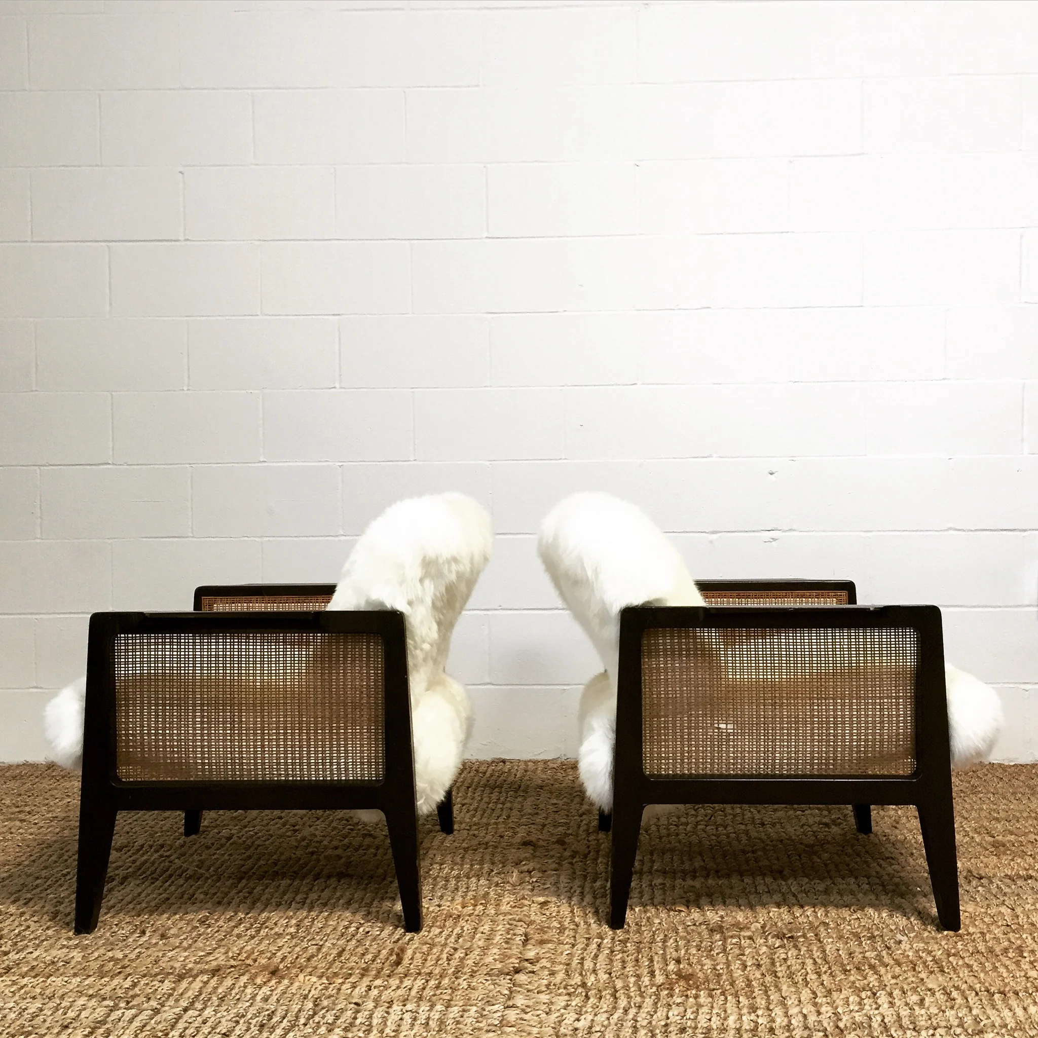Model 5513 Lounge Chairs in Sheepskin - Image 3