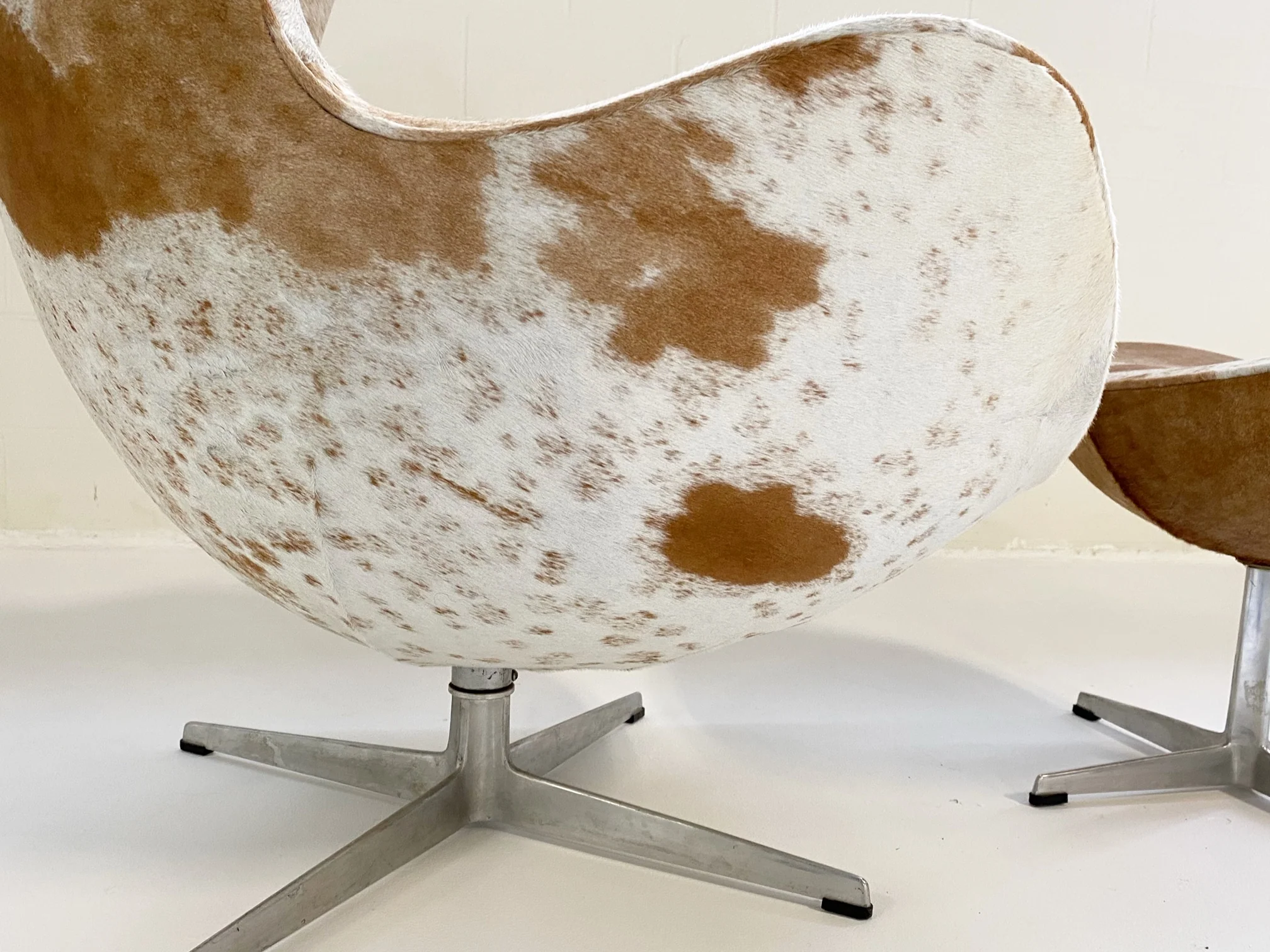 Egg Chair and Ottoman in Brazilian Cowhide - Image 7