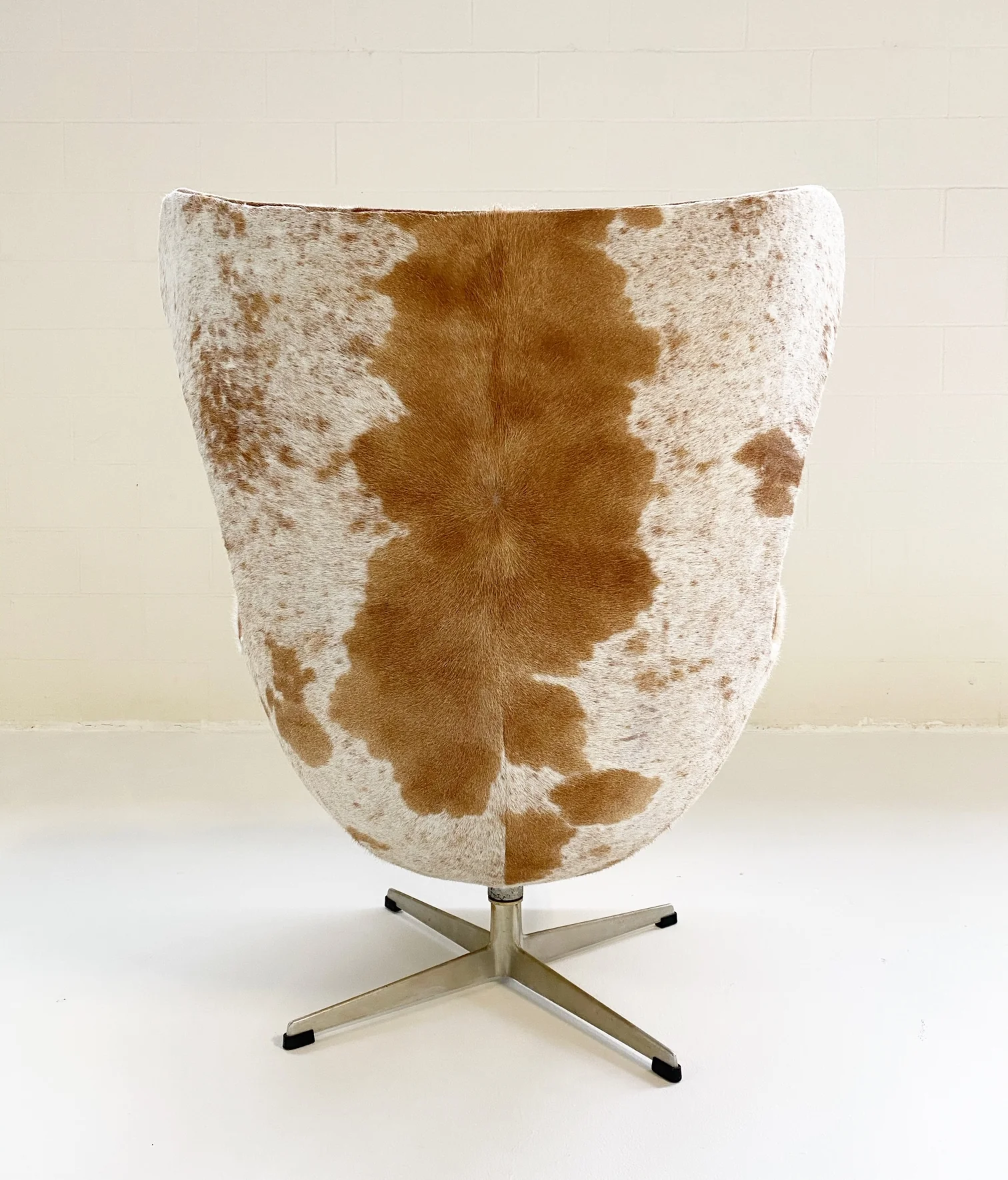 Egg Chair in Brazilian Cowhide - Image 7
