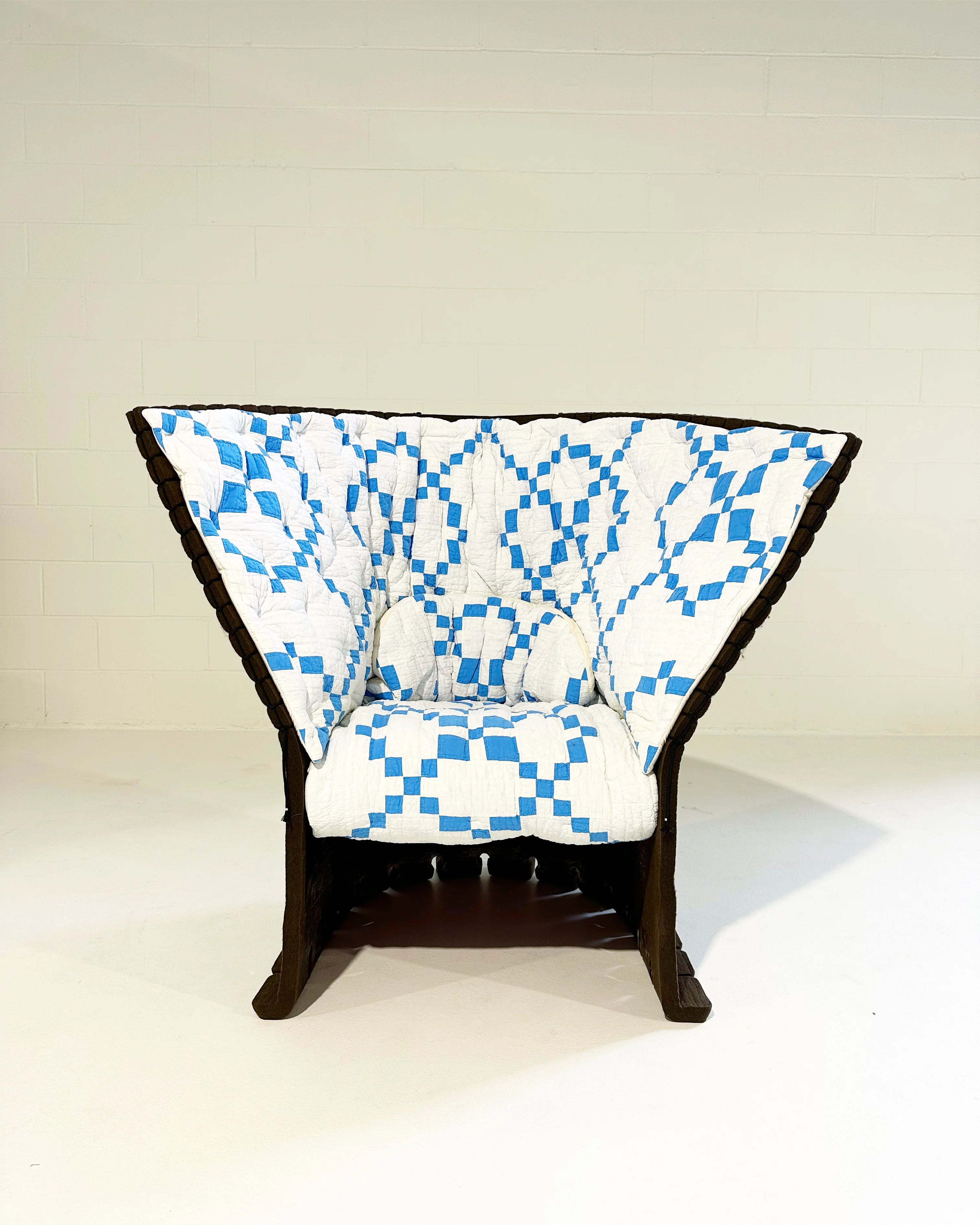 Feltri Marrone Armchair - Image 2
