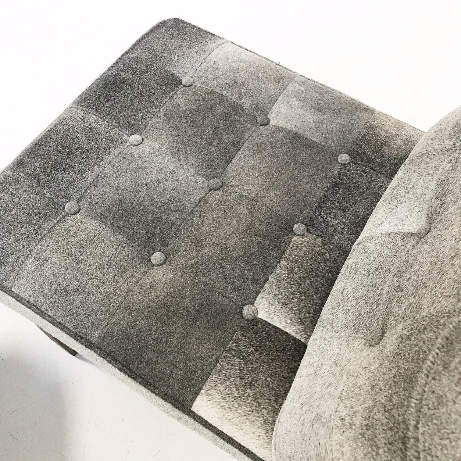 Lounge Chairs in Brazilian Cowhide, pair - Image 10
