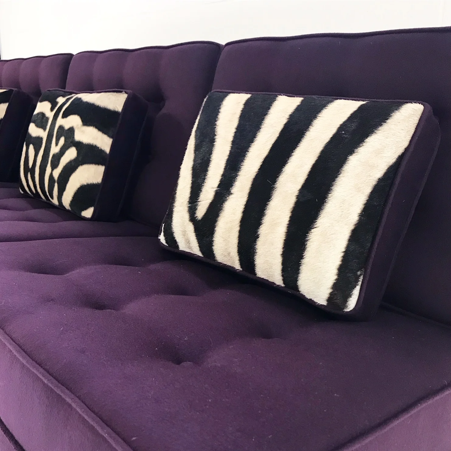 Sofa in Loro Piana Cashmere - Image 12
