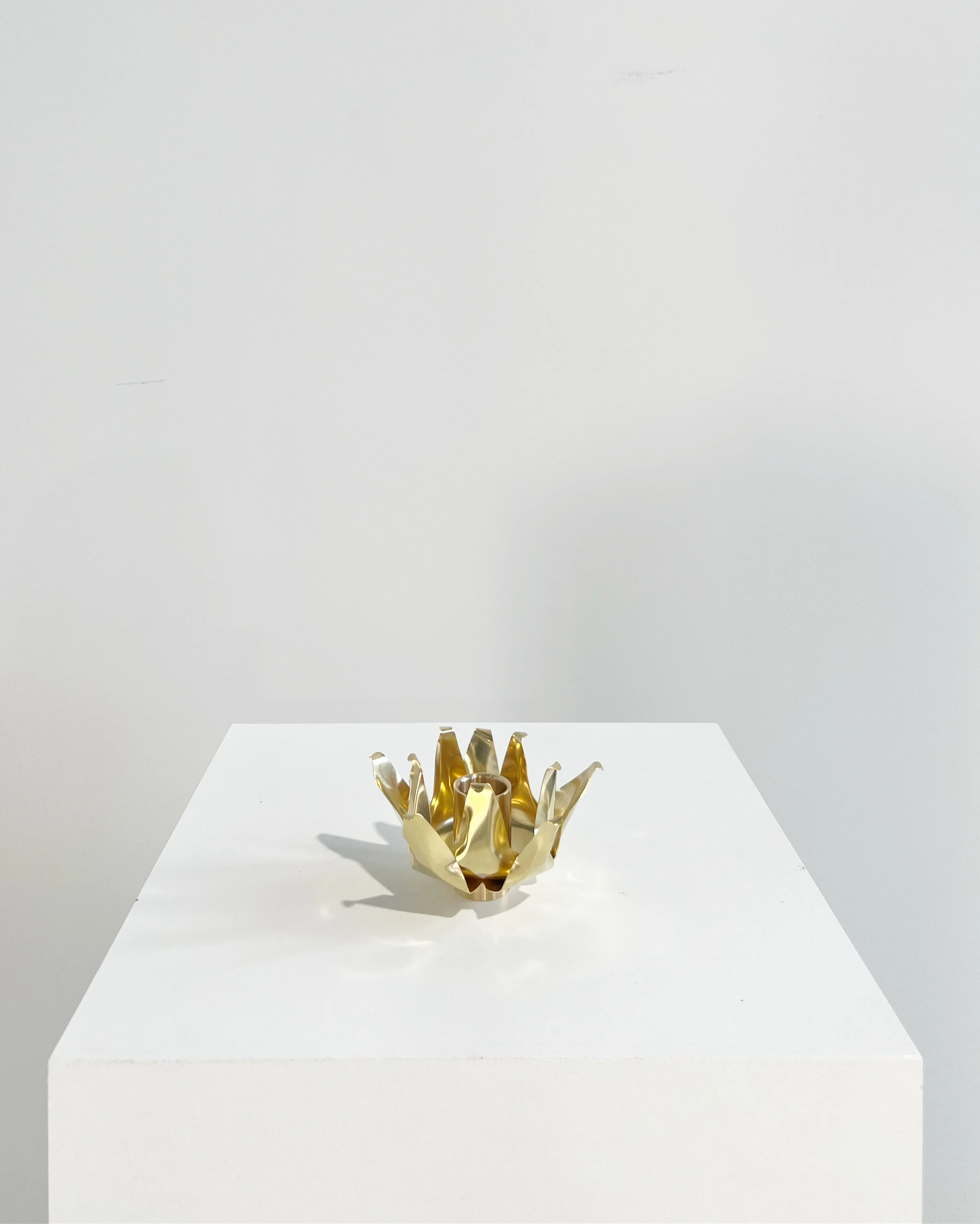 Flower Candle Holder - Image 2