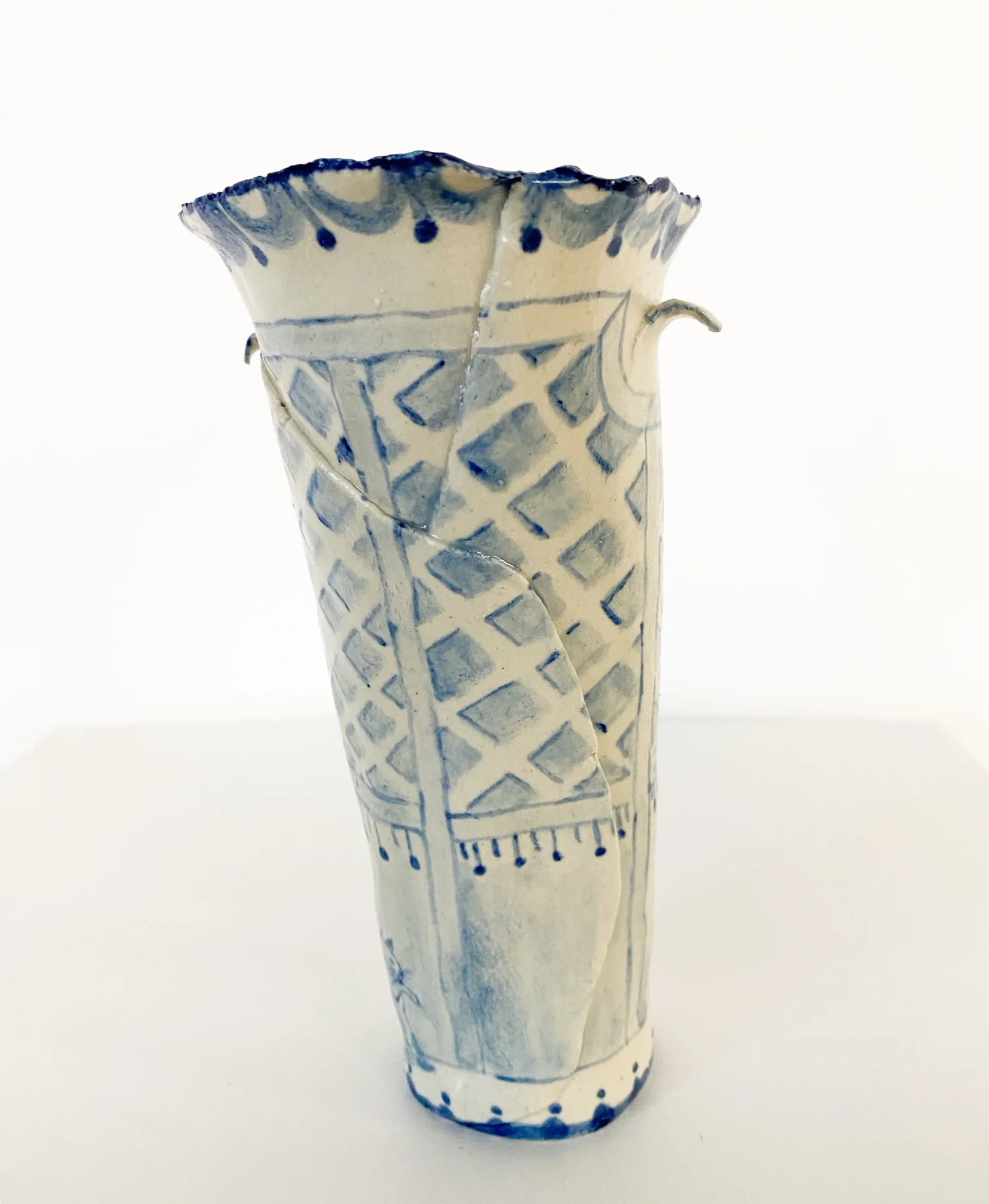 Garden Trellis Vase - Image 4
