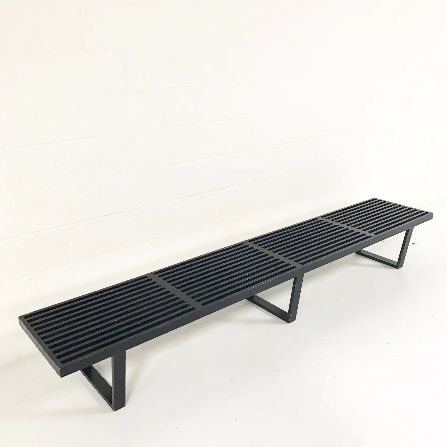 Model 4693 Platform Bench with Sheepskin Cushion - Image 6