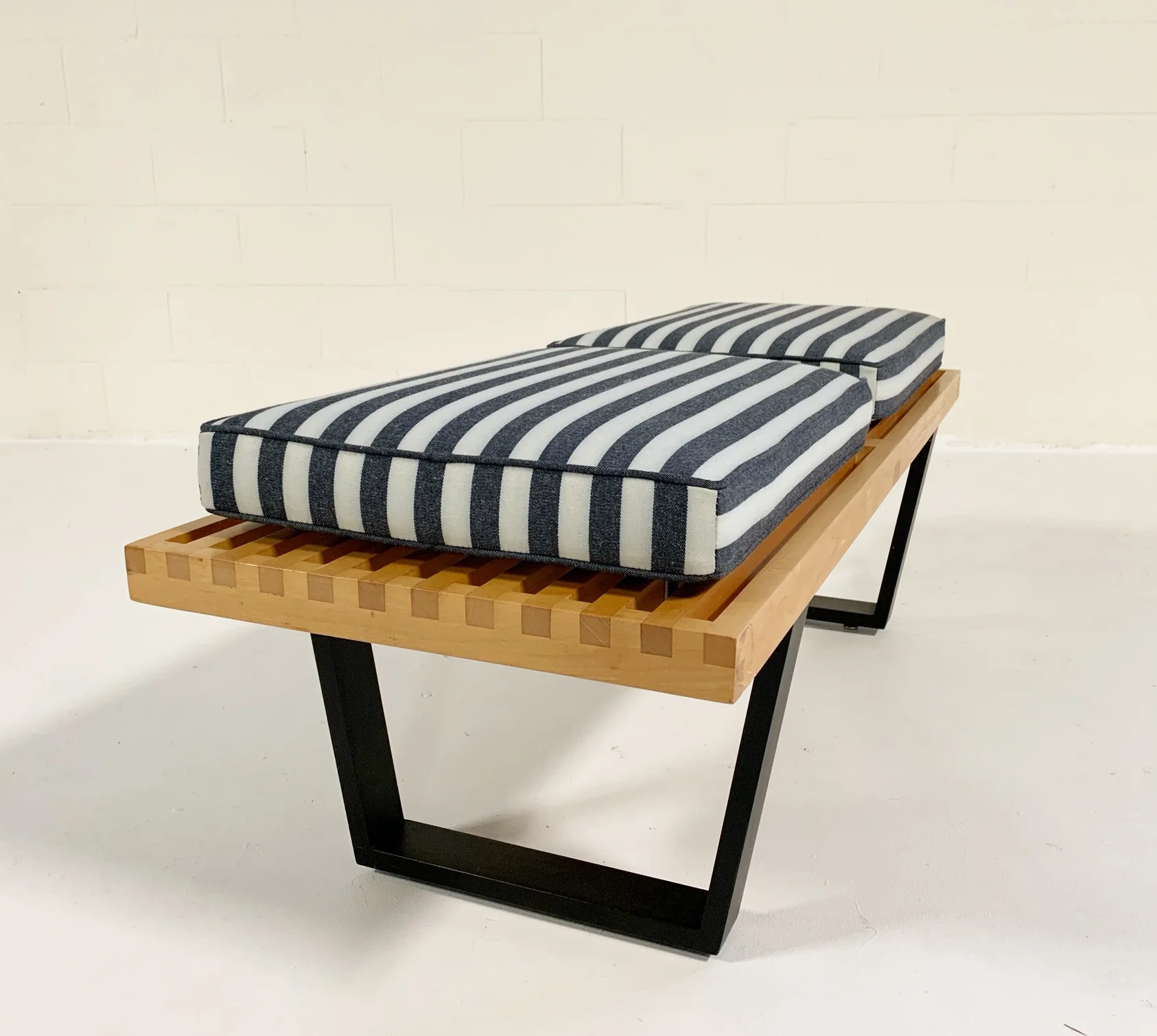 George Nelson Platform Bench - Image 4