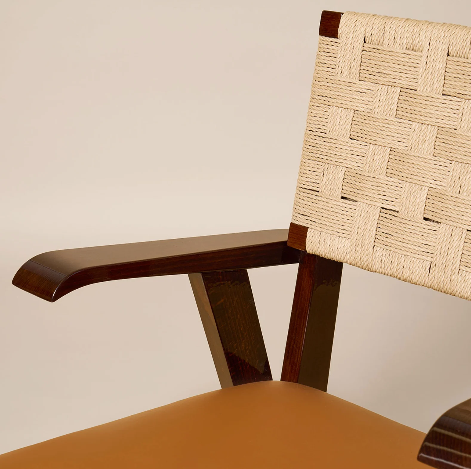 Gery Armchair - Image 2